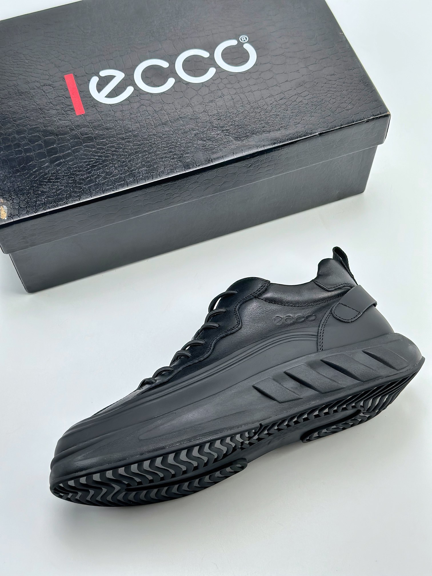 280 ECCO/爱步 运动跑鞋/休闲鞋 品质