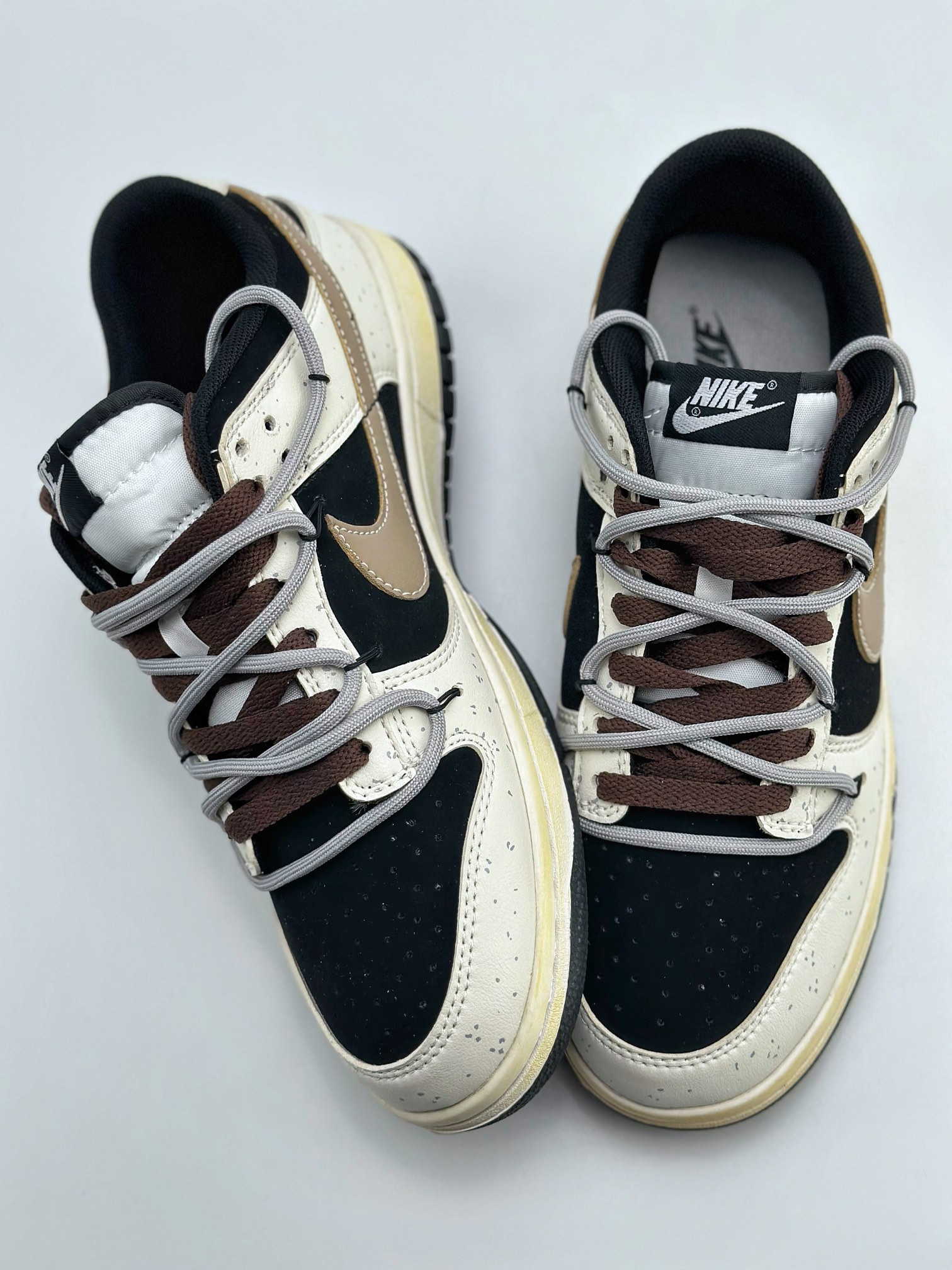 200 NIKE SB Dunk Low RETRO 焦糖三分甜 DD1391-100