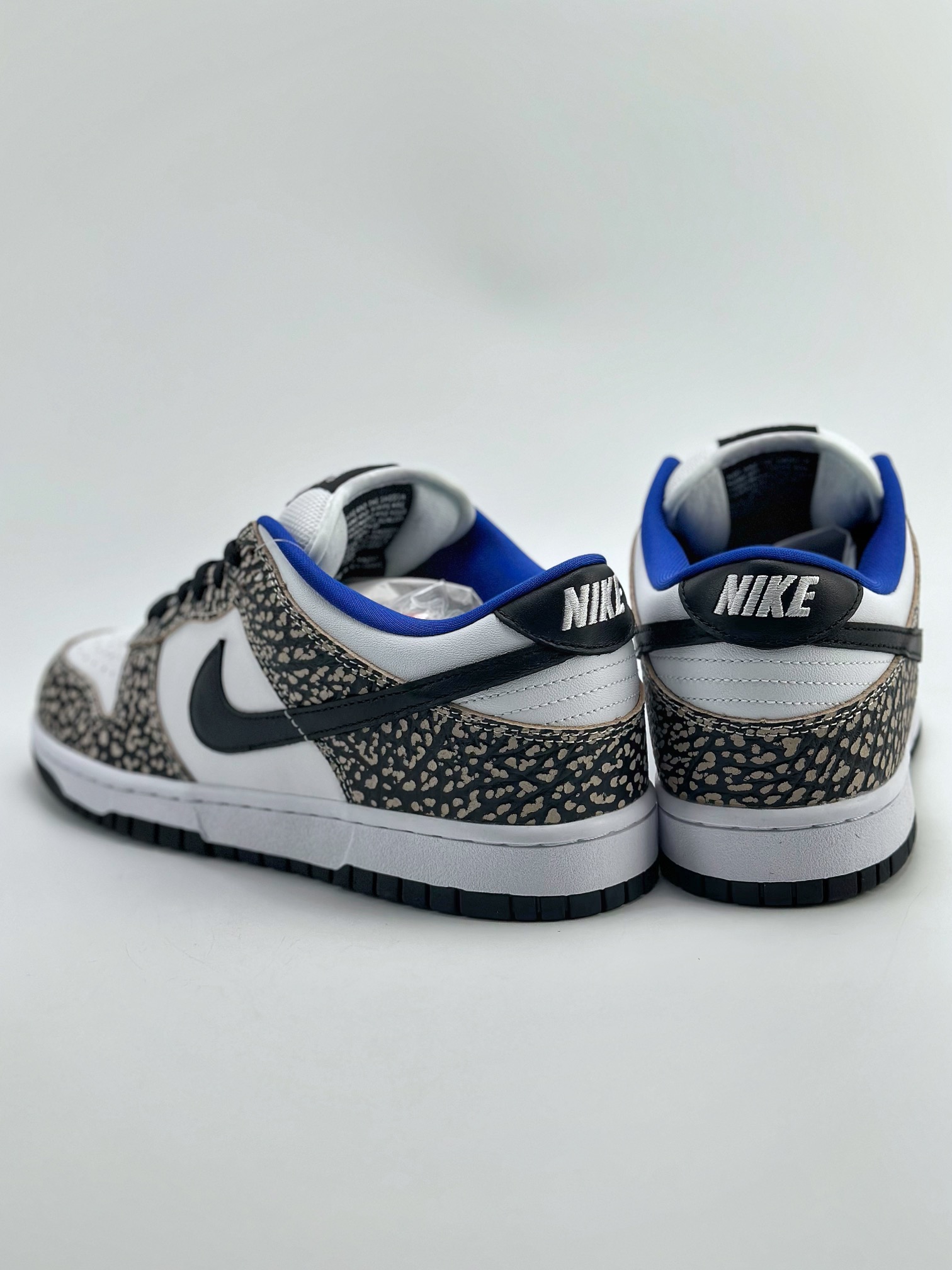 350 NIKE SB Dunk Low NYC x Supreme 白蓝爆裂纹 304292-001