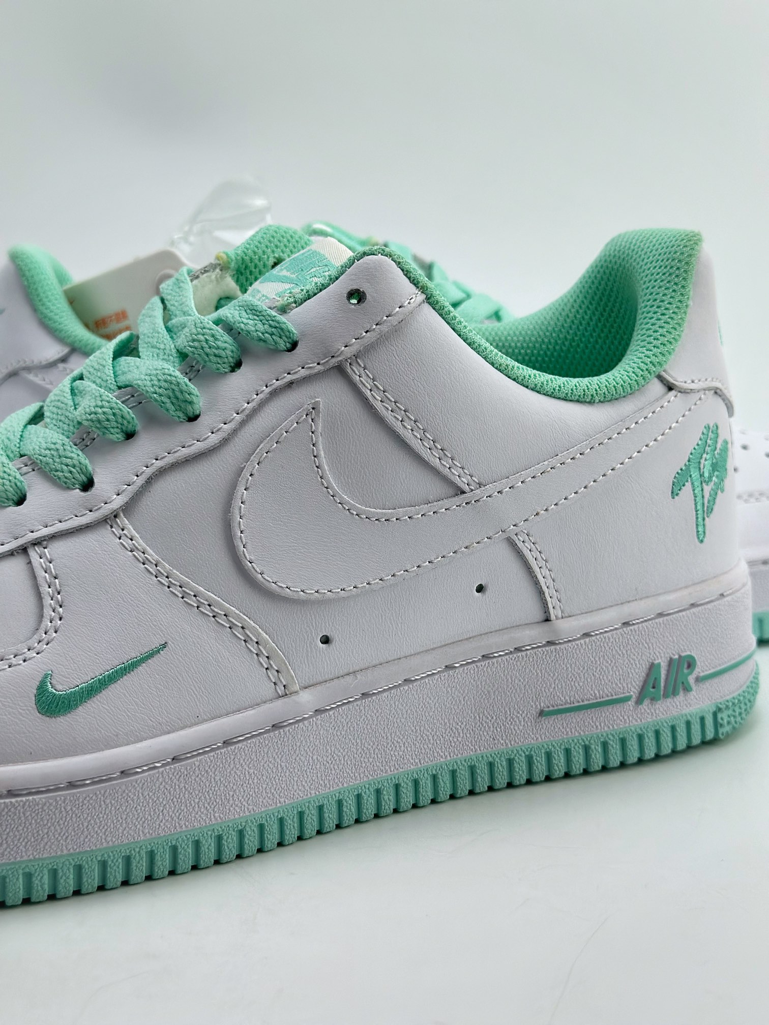 240 Nike Air Force 1 Low 07 x Travis Scott TS联名白抹茶绿 PF9055-774