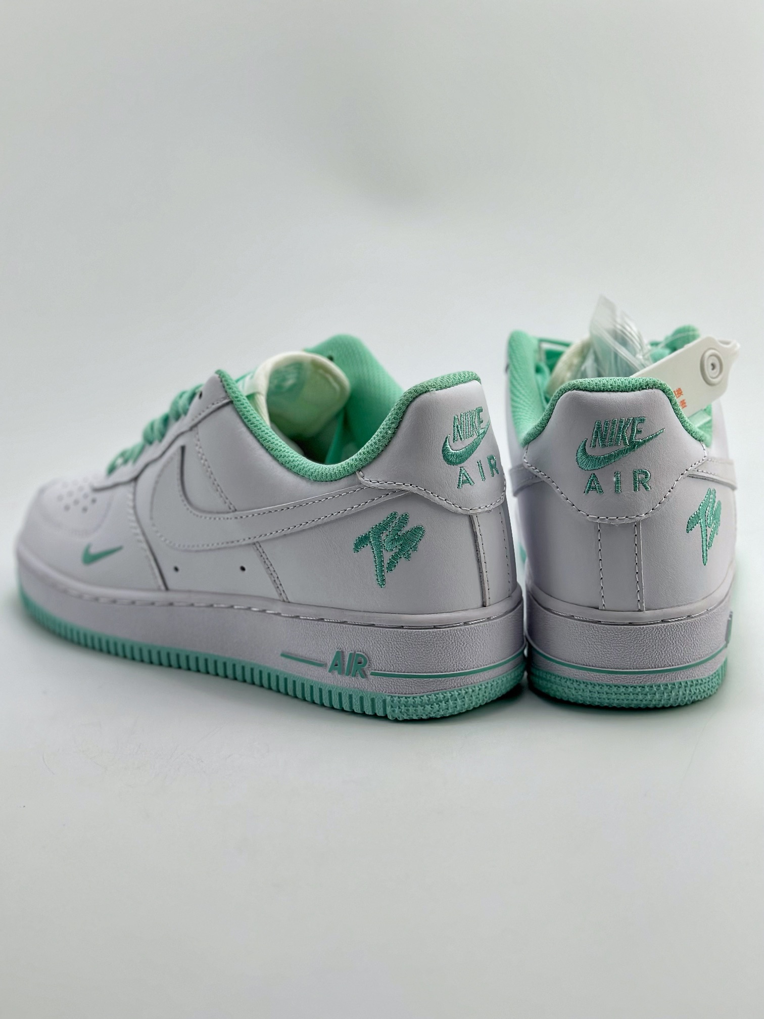 240 Nike Air Force 1 Low 07 x Travis Scott TS联名白抹茶绿 PF9055-774