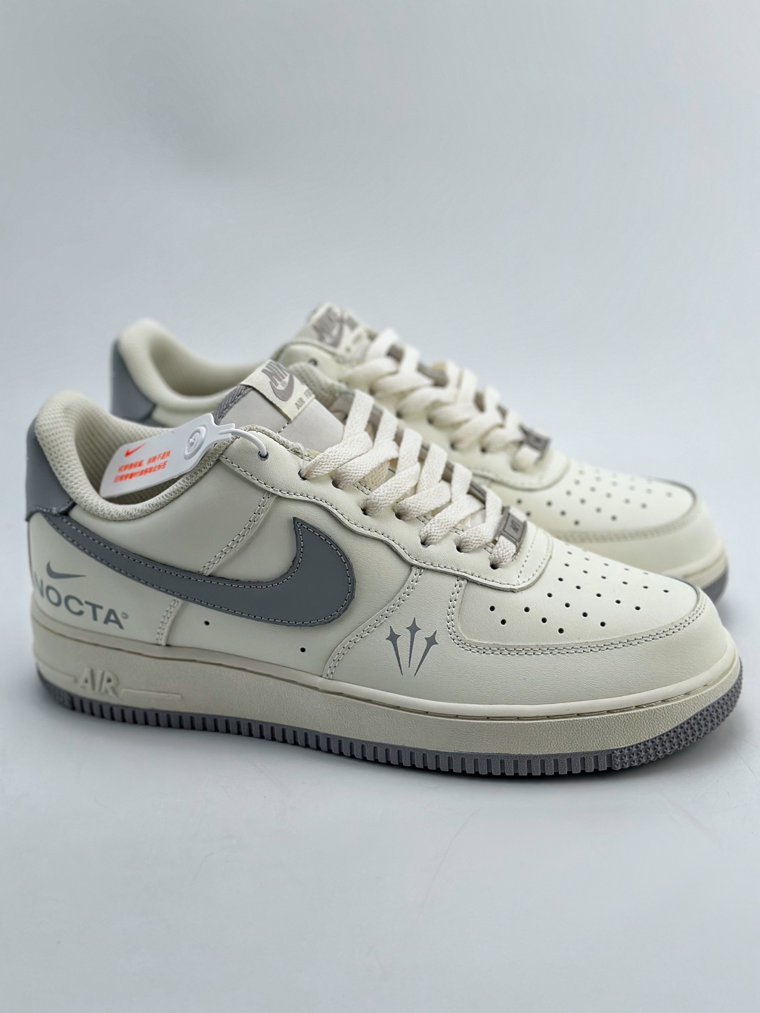 200 Nike Air Force 1 Low 07 x Nocta ”Certified Lover boy” 白银 BS9055-706