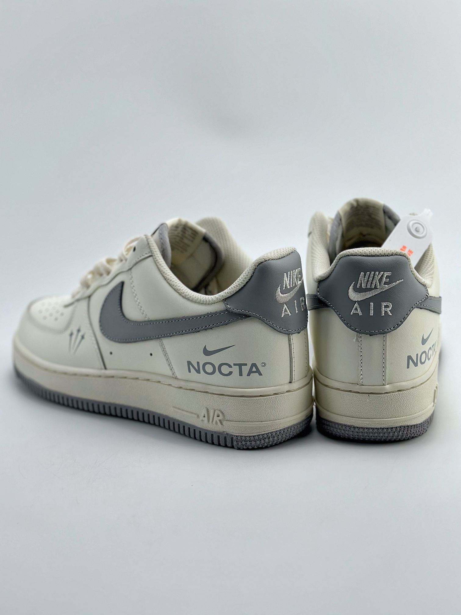 200 Nike Air Force 1 Low 07 x Nocta ”Certified Lover boy” 白银 BS9055-706