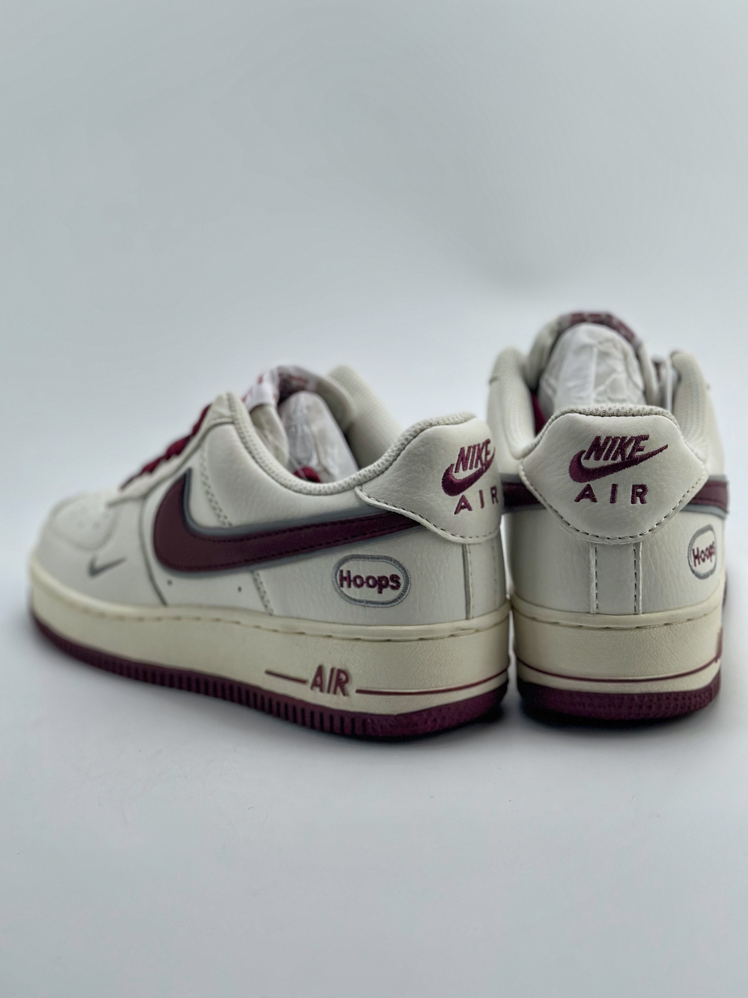 240 Nike Air Force 1 Low 07 x Hoops 白酒红 HP2369-009