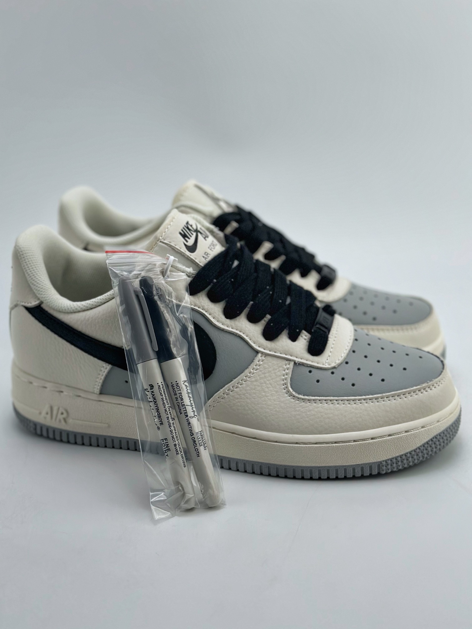 240 Nike Air Force 1 Low 07 带笔米灰黑 TQ9685-785