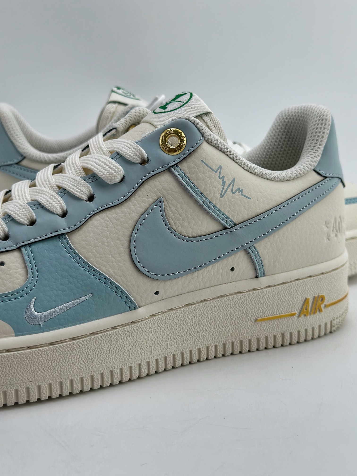 240 Nike Air Force 1 Low 07 40周年白蓝 DQ7582-101