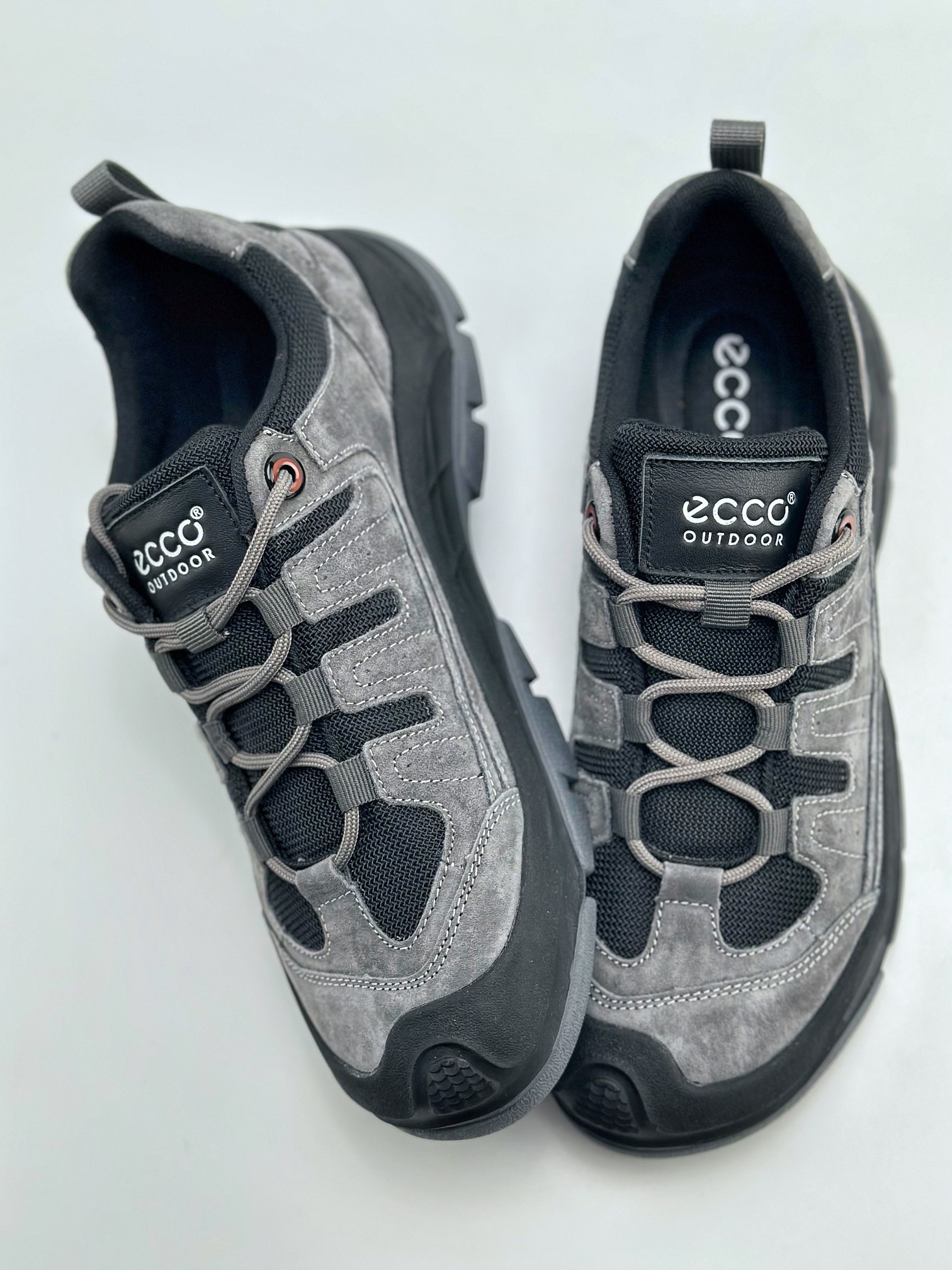 300 ECCO/爱步 运动跑鞋/休闲鞋 品质 钢印Logo 独家官网订制