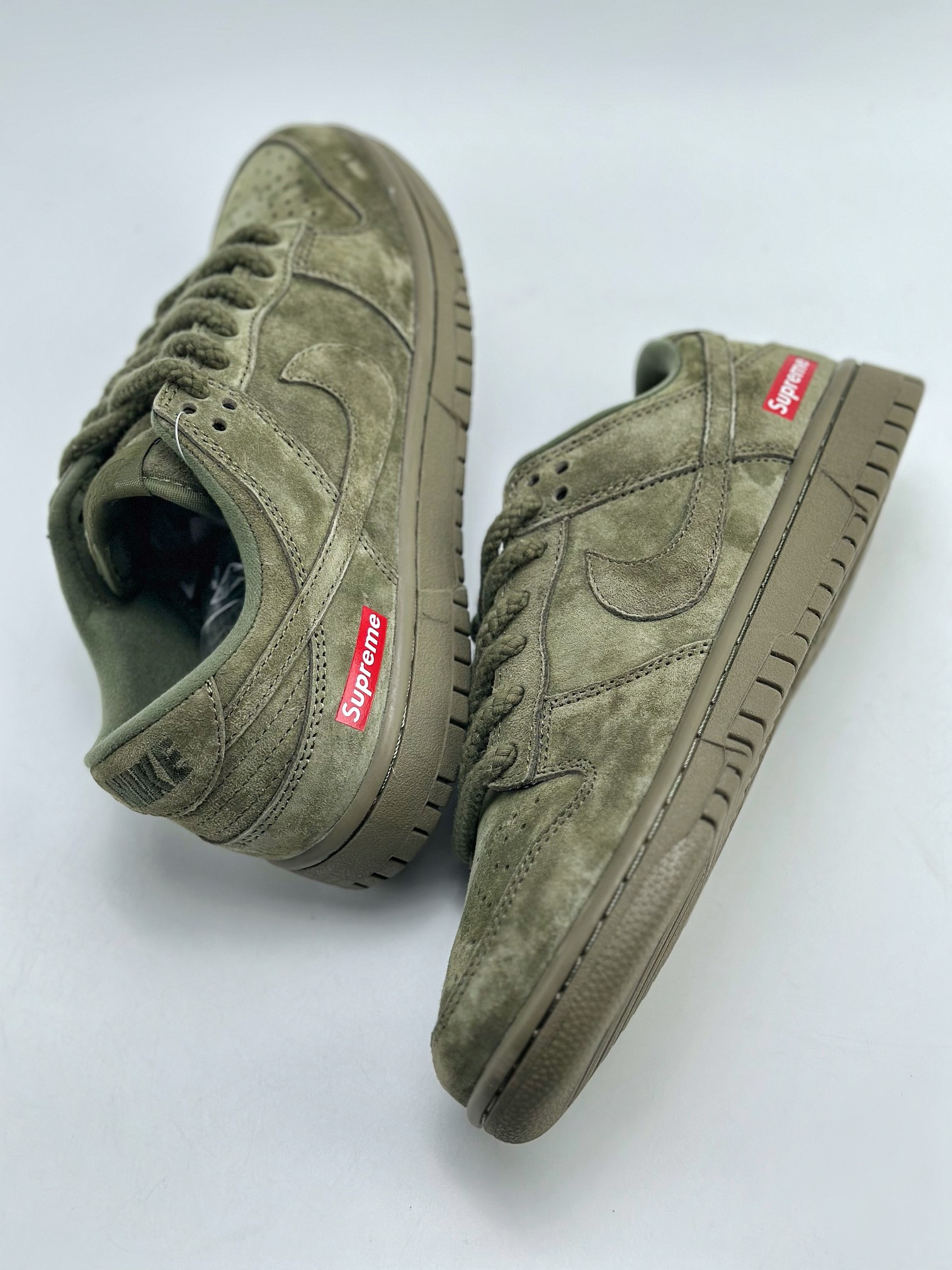 300 Nike SB Dunk Low x supreme 藏青翻毛 FC1688-119