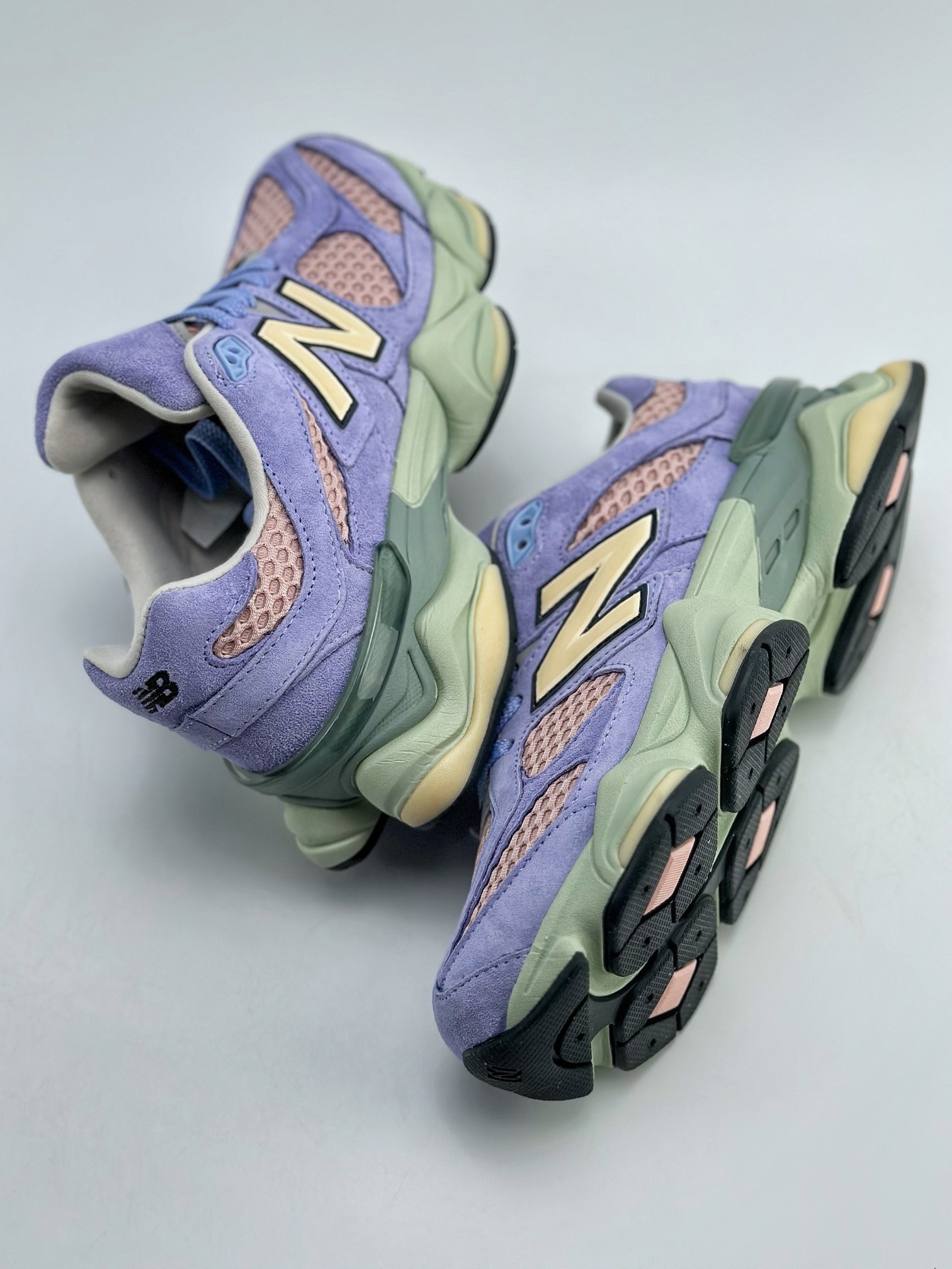 220 Joe Freshgoods x New Balance 版本 NB9060 联名款 复古休闲运动慢跑鞋 U9060WG1