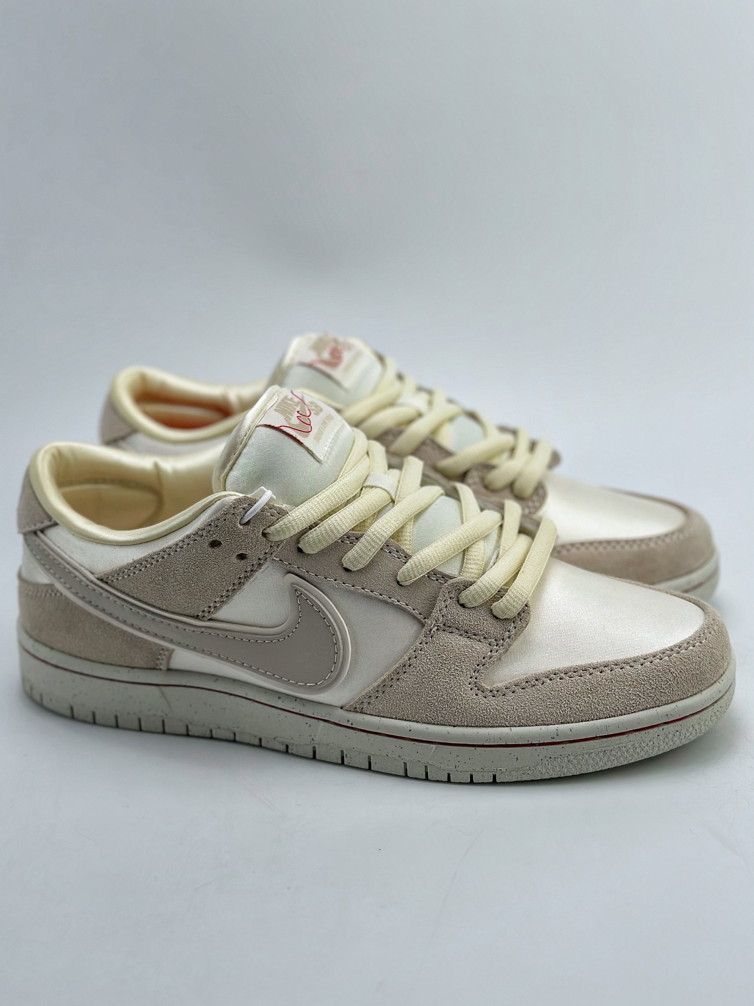 240 NIKE SB Dunk Low Pro “Love Found ” 爱之城 出品 FZ5654-100