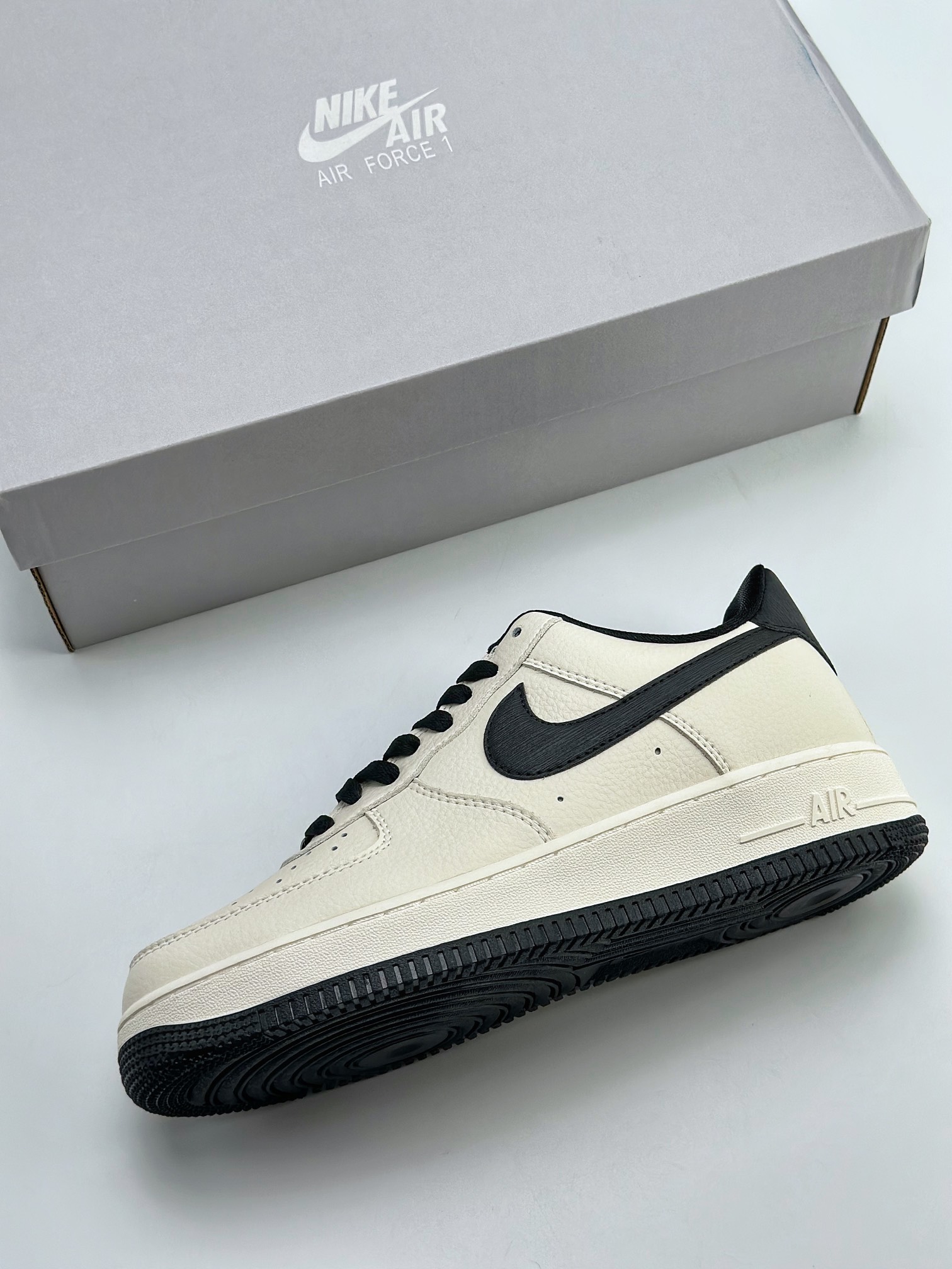 240 Nike Air Force 1 Low 07 白黑涂鸦笔 MK9636-125