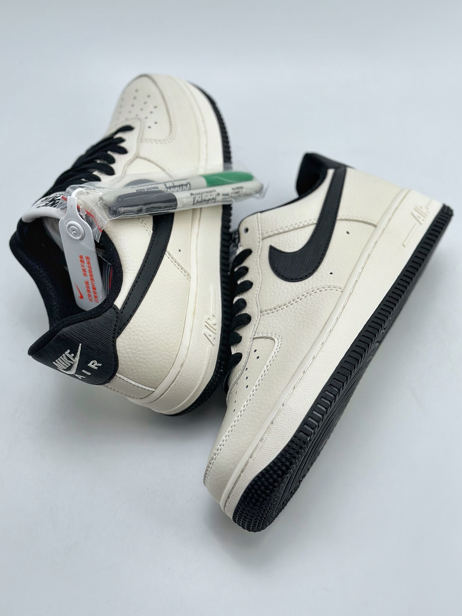 240 Nike Air Force 1 Low 07 白黑涂鸦笔 MK9636-125