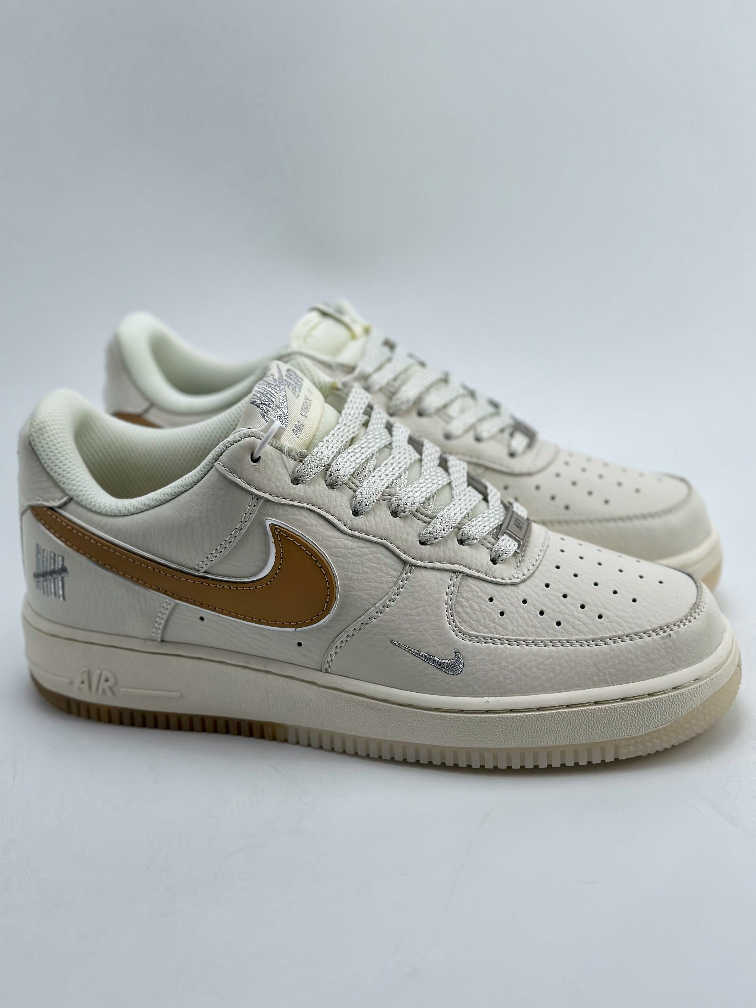 200 Nike Air Force 1 Low 07 五道杠米白棕 BS9055-735