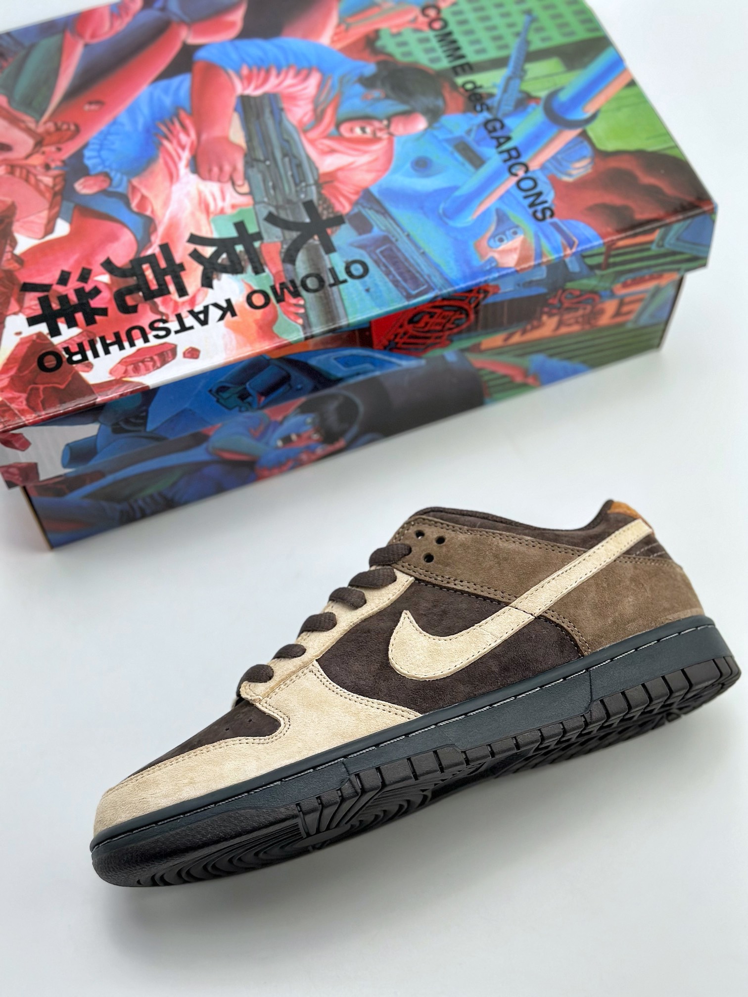 300 Nike SB Dunk Low x Otomo Katsuhiro 大友克洋联名 UK2320-189