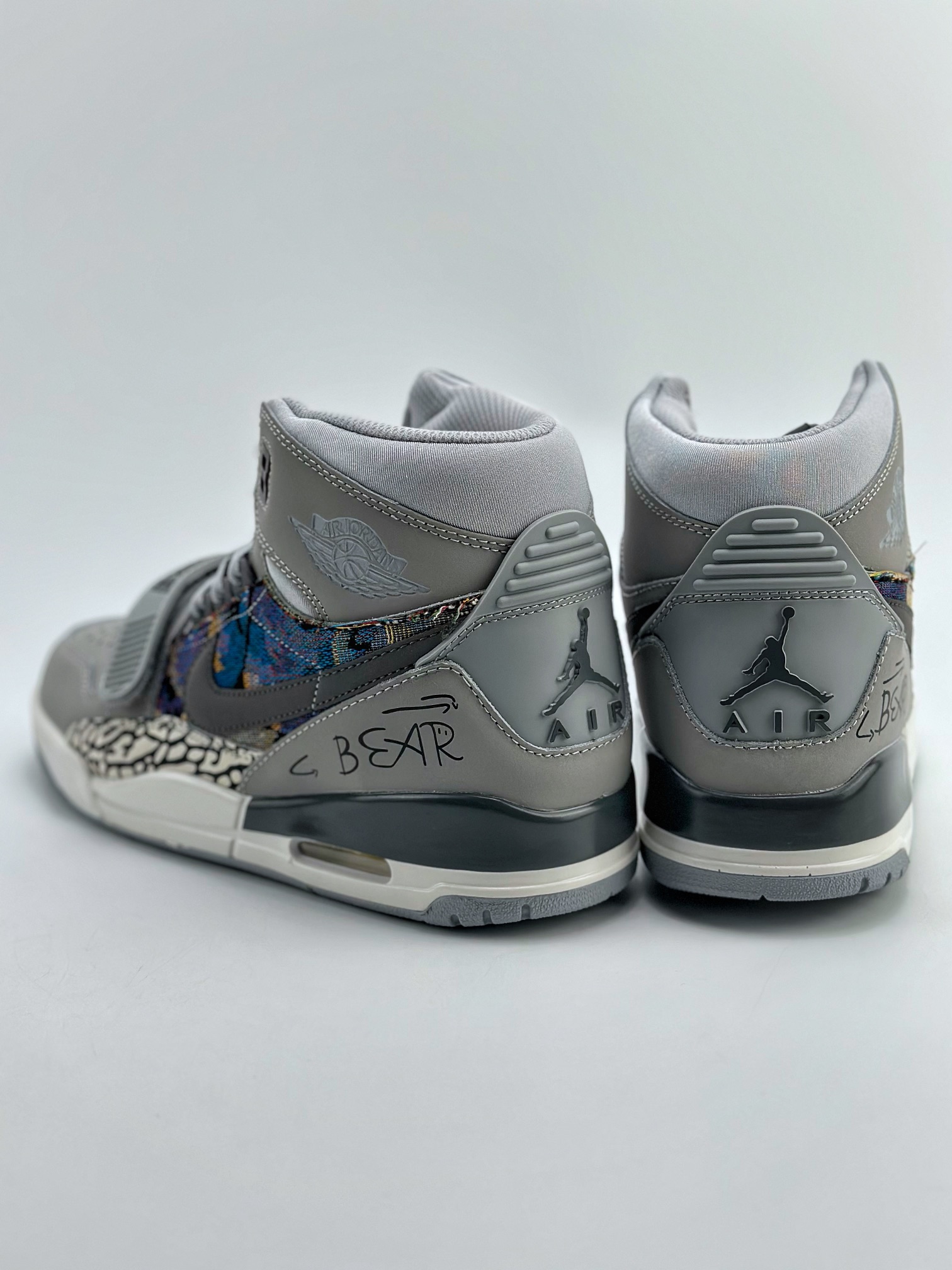 270 Air Jordan Legacy 312 箭头破坏熊 AV3922-002