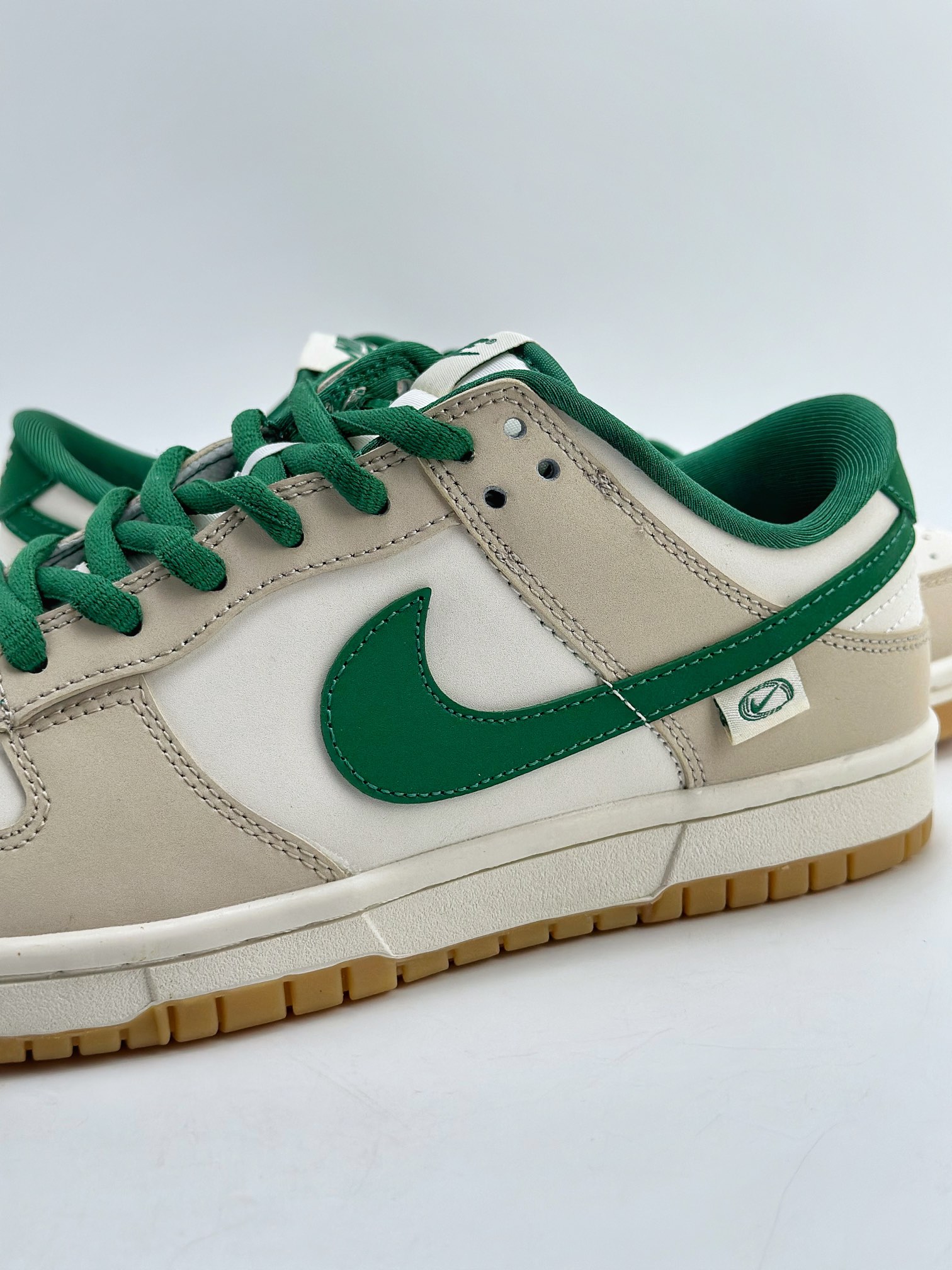 260 Nike SB Dunk Low 翻毛生胶 DD1391-139