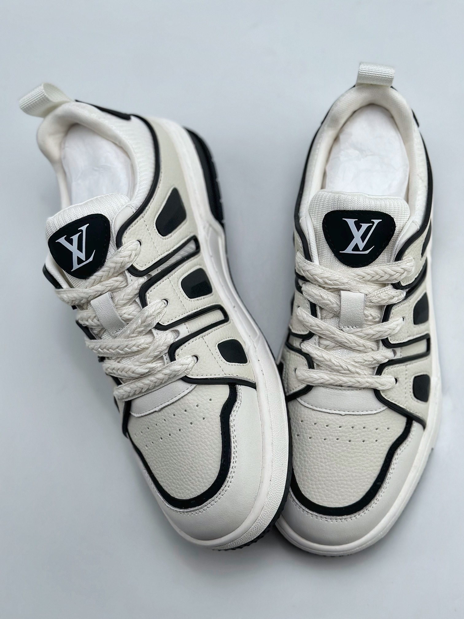 380 新货LV路易威登Louis vuitton Trainer Sneaker Low休闲运动文化百搭篮球板鞋