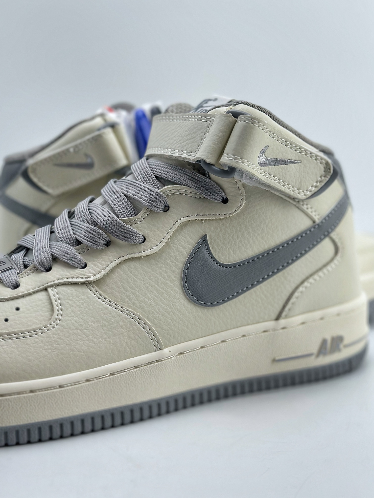 Nike Air Force 1 Mid 07 Beige Silver Gray PA0920-608