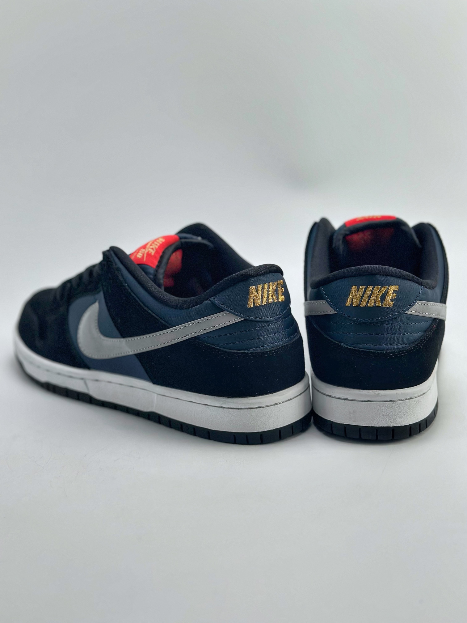 210 NIKE SB Dunk Low Black New Slate 黑蓝 304292-035