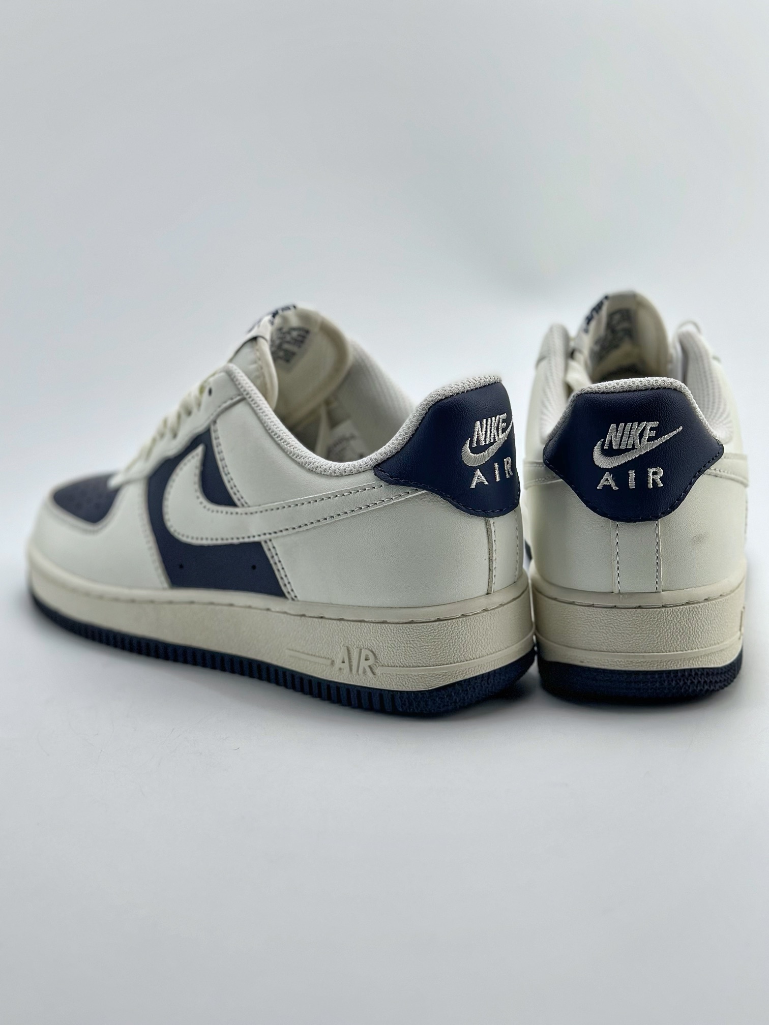 220 Nike Air Force 1 Low 07 米白蓝