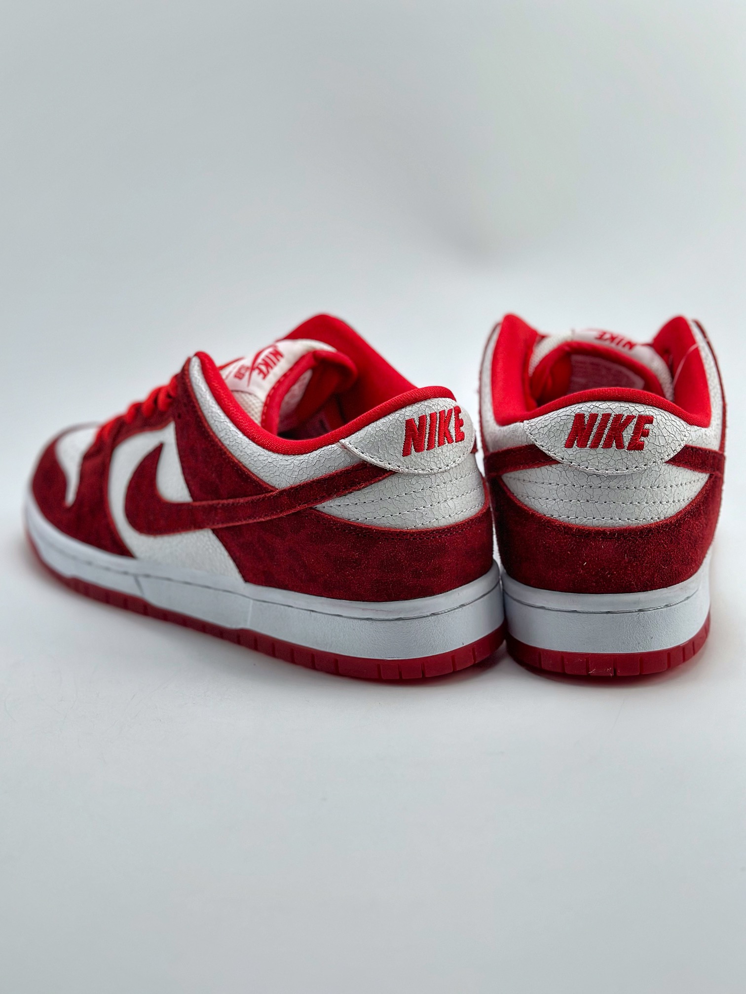 210 NIKE SB Dunk Low 白红爆裂纹 313170-662