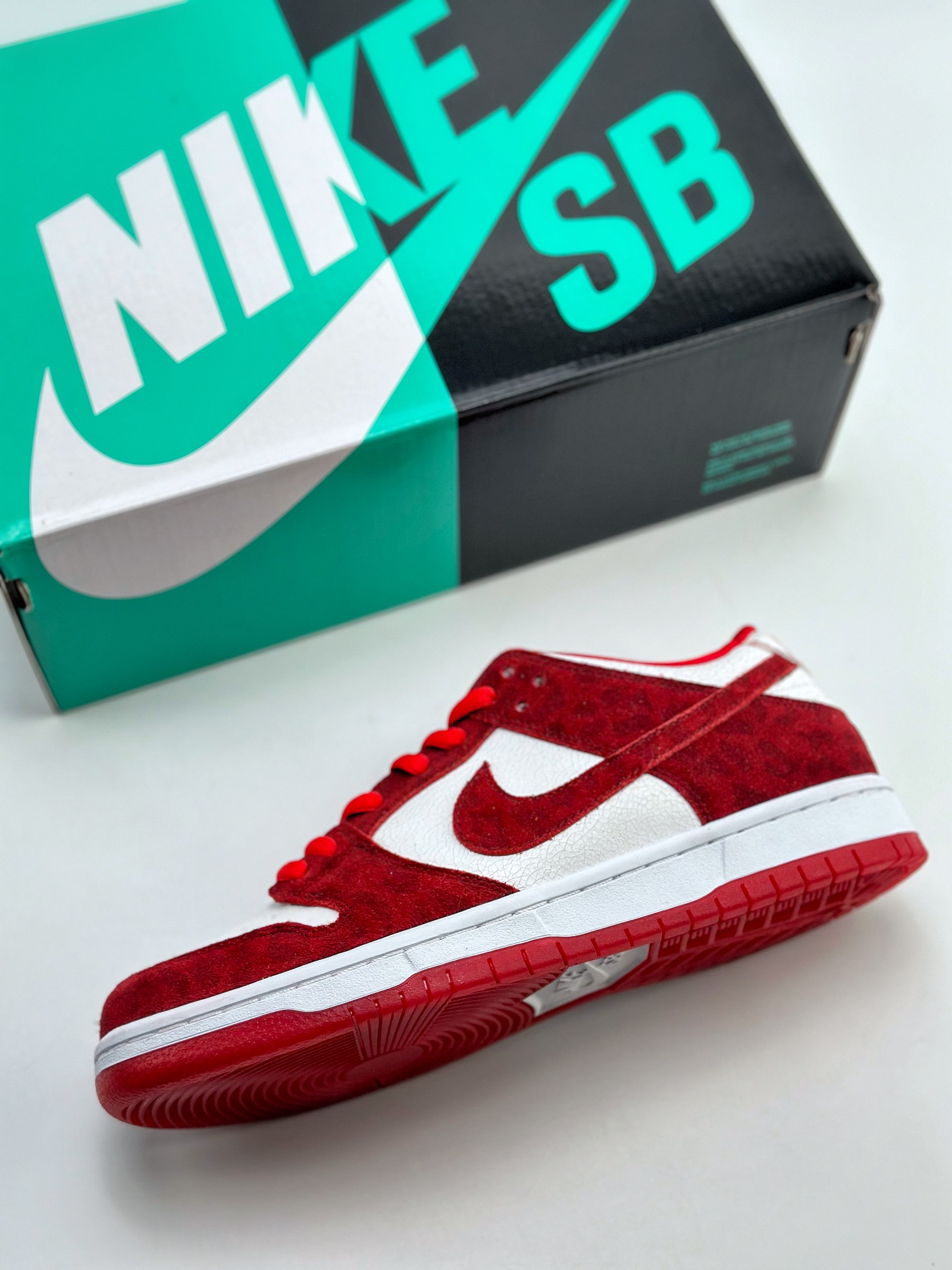 210 NIKE SB Dunk Low 白红爆裂纹 313170-662