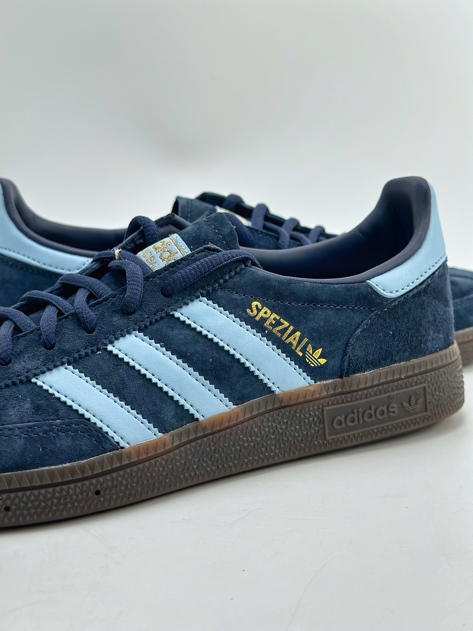 200 Adidas   Handball Spezial 阿迪达斯经典款 BD7633