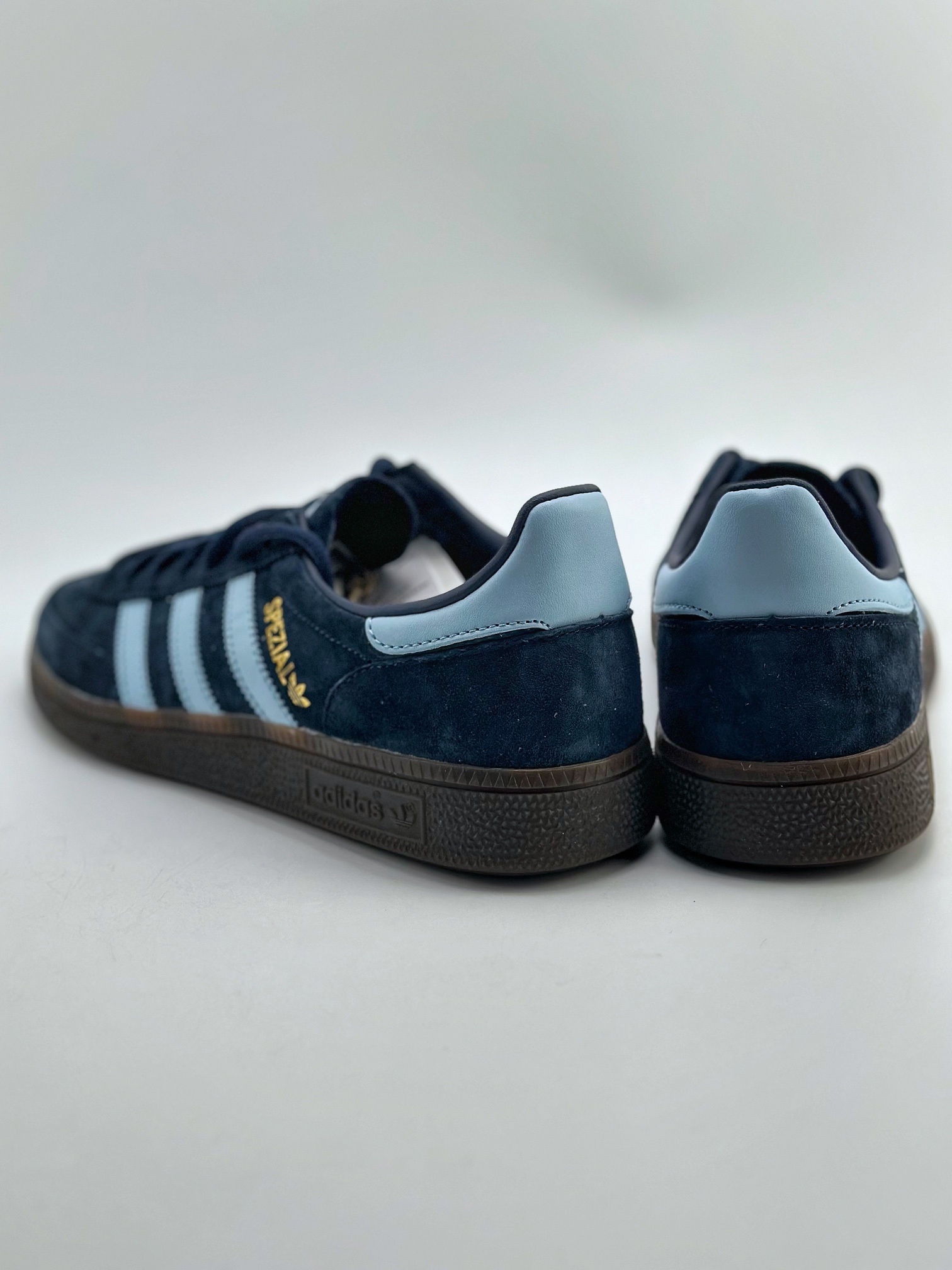 200 Adidas   Handball Spezial 阿迪达斯经典款 BD7633