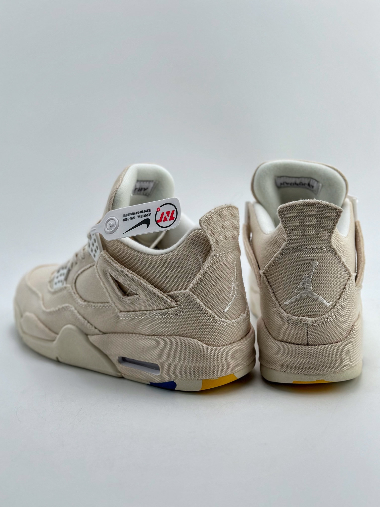 240 Air Jordan 4 Retro “Canvas” 米白帆布 小Levi's  DQ4909-100