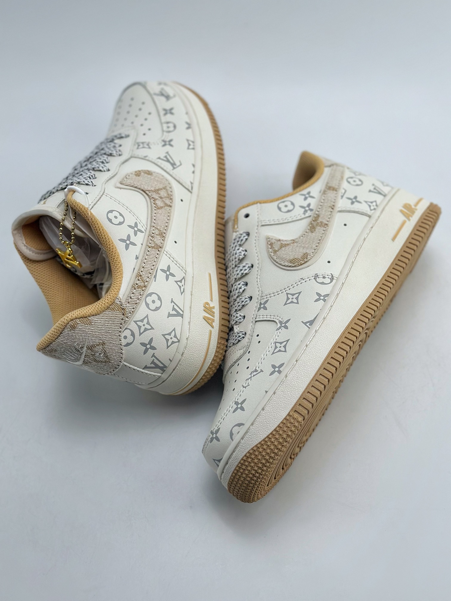 260 Nike Air Force 1 Low 07 x Louis Vuitton 印花联名 LU0251-131