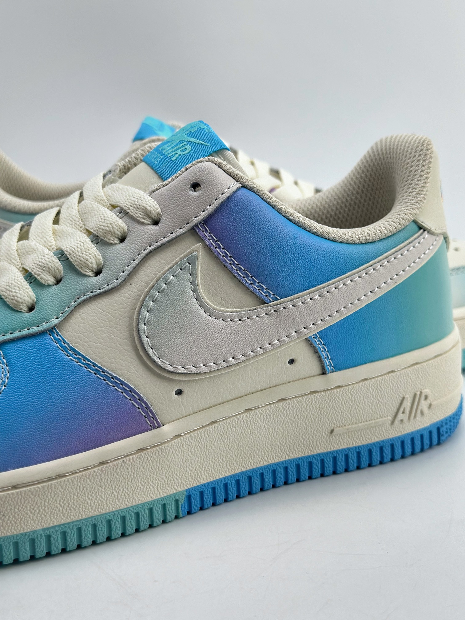 Nike Air Force 1 Low 07 霓虹渐变 DB3301-333