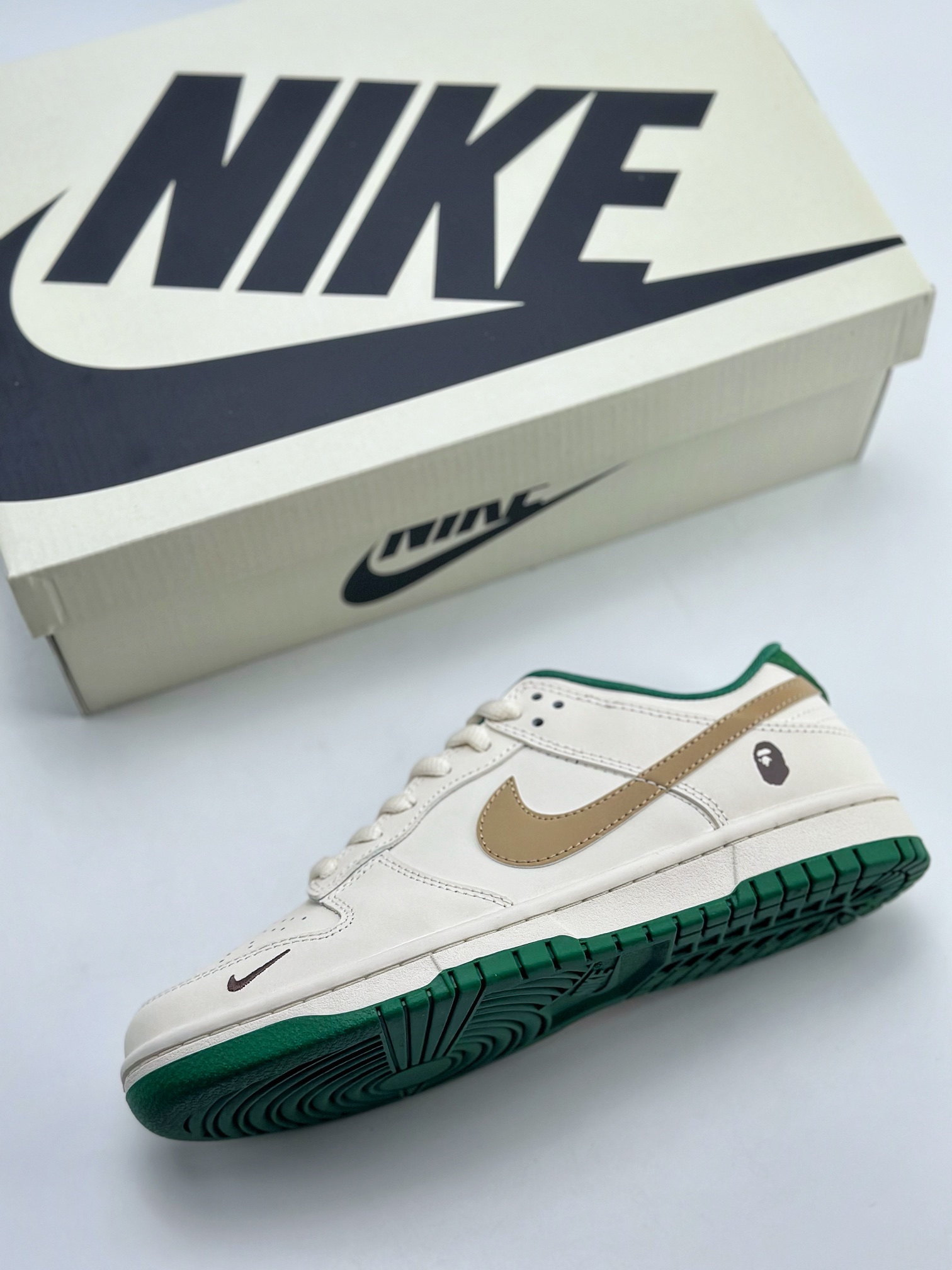 Nike SB Dunk Low x BAPE 米白黄绿 XH0923-154