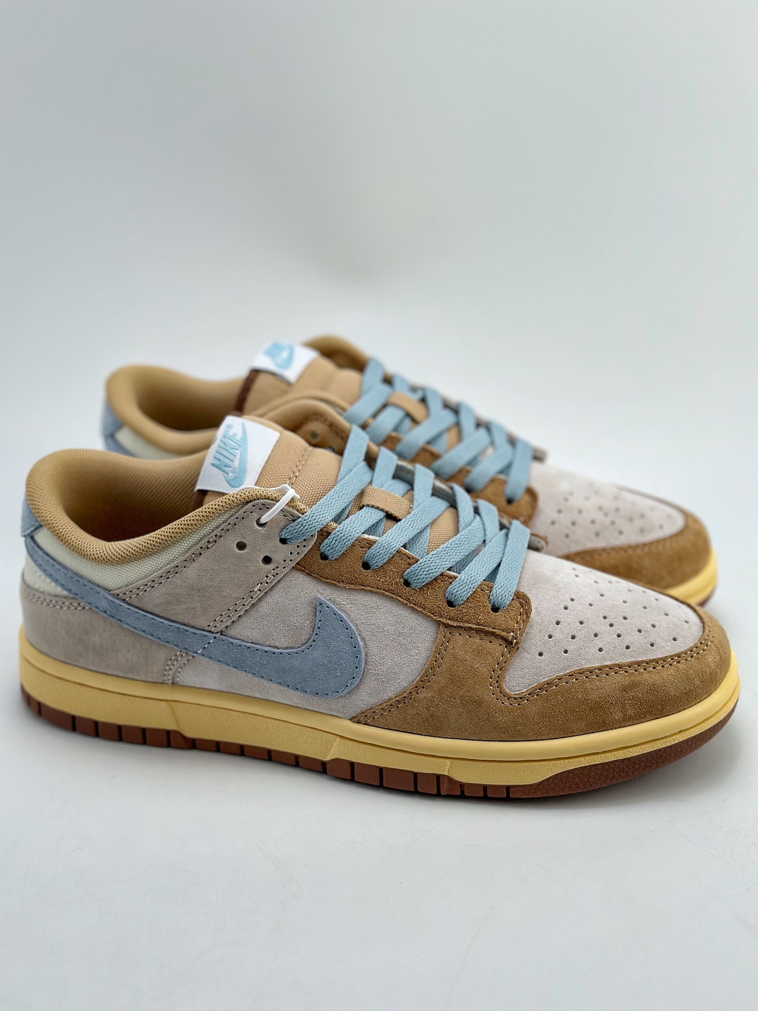 220 NIKE SB Dunk Low Sanddrift/Blue 沙土色 HF0106-100