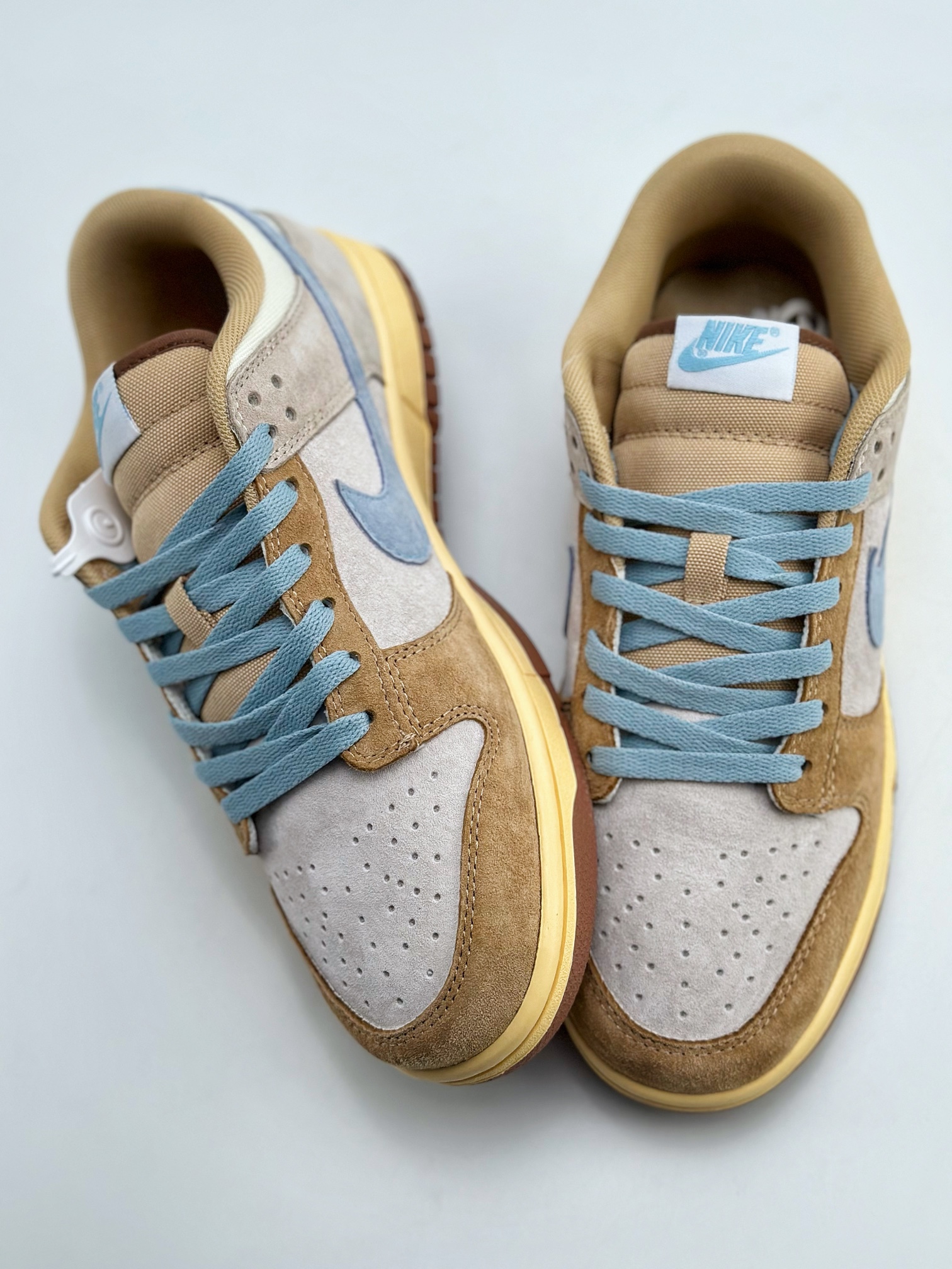 220 NIKE SB Dunk Low Sanddrift/Blue 沙土色 HF0106-100