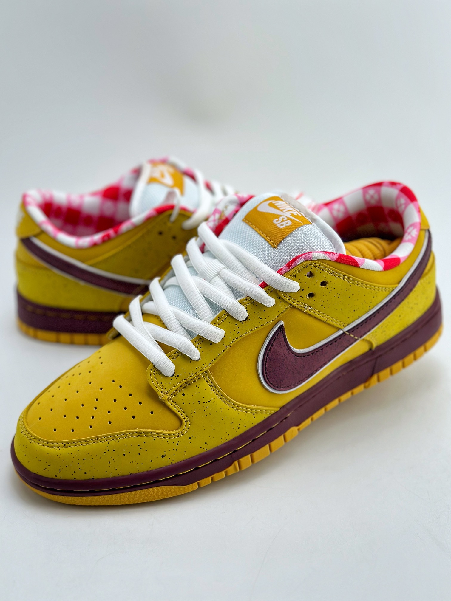 240 Nike SB Dunk Low x Concepts “Yeelow Lobster” 波士顿 313170 137566