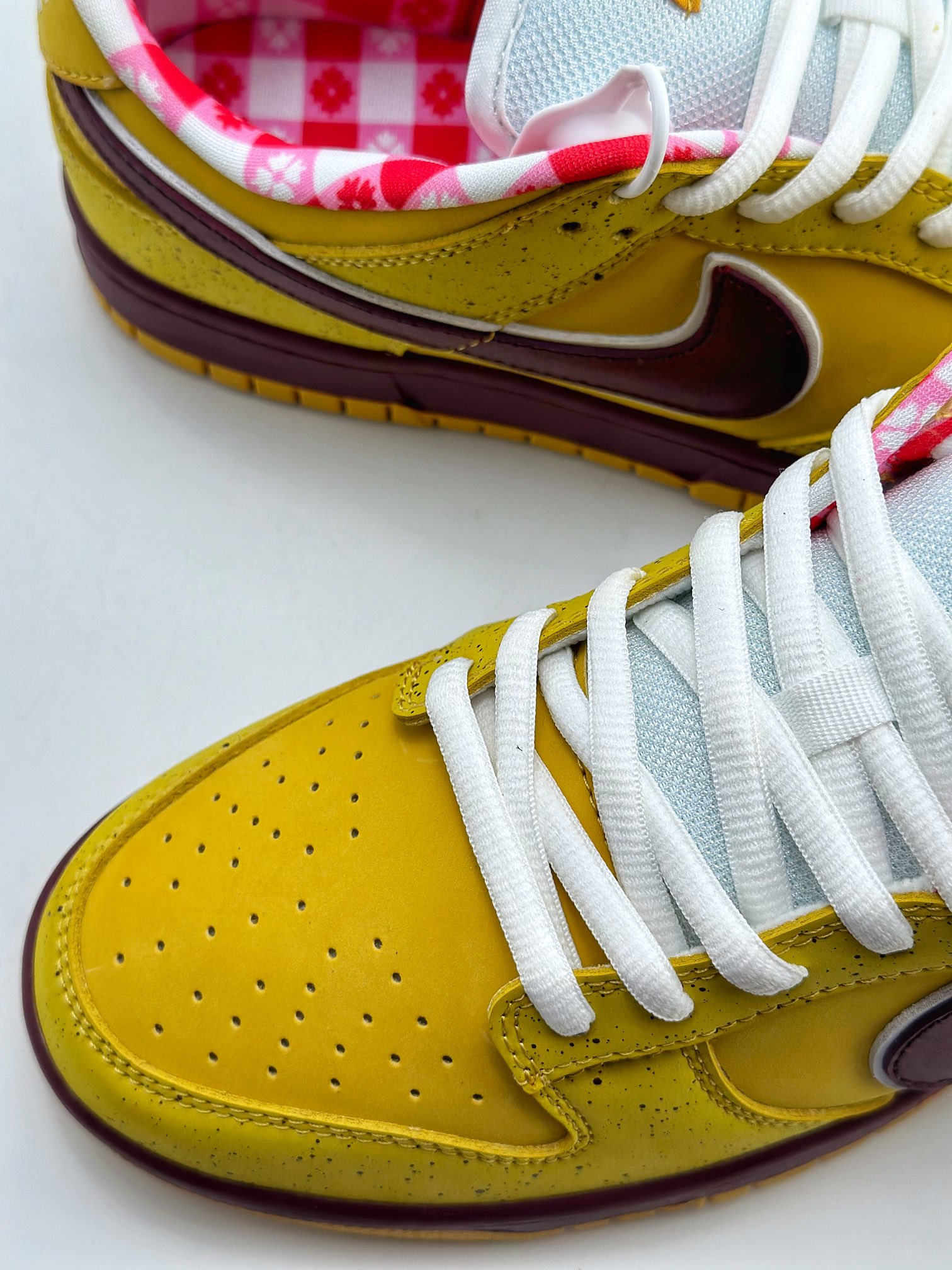 240 Nike SB Dunk Low x Concepts "Yeelow Lobster" 波士顿 313170 137566