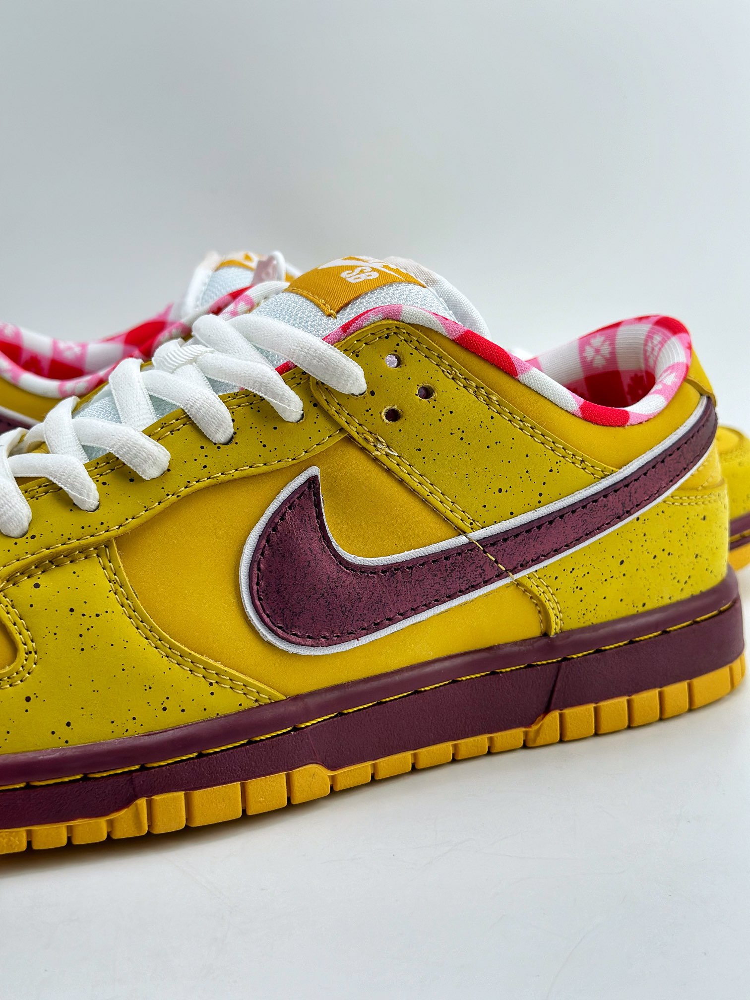 240 Nike SB Dunk Low x Concepts "Yeelow Lobster" 波士顿 313170 137566