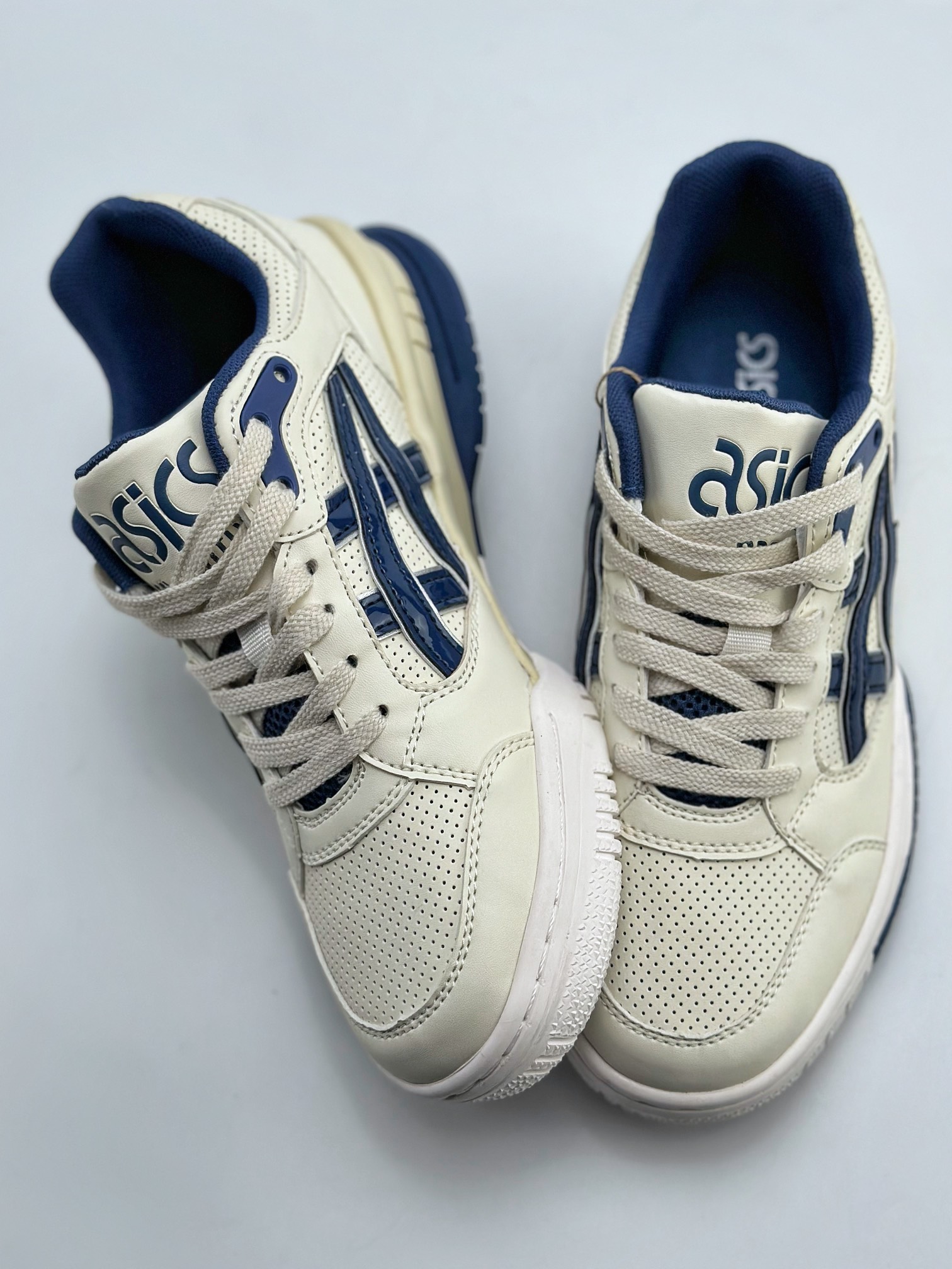 160 Asics Gel Spotlyte low 潮流耐磨低帮复古篮球鞋 1203A312-101