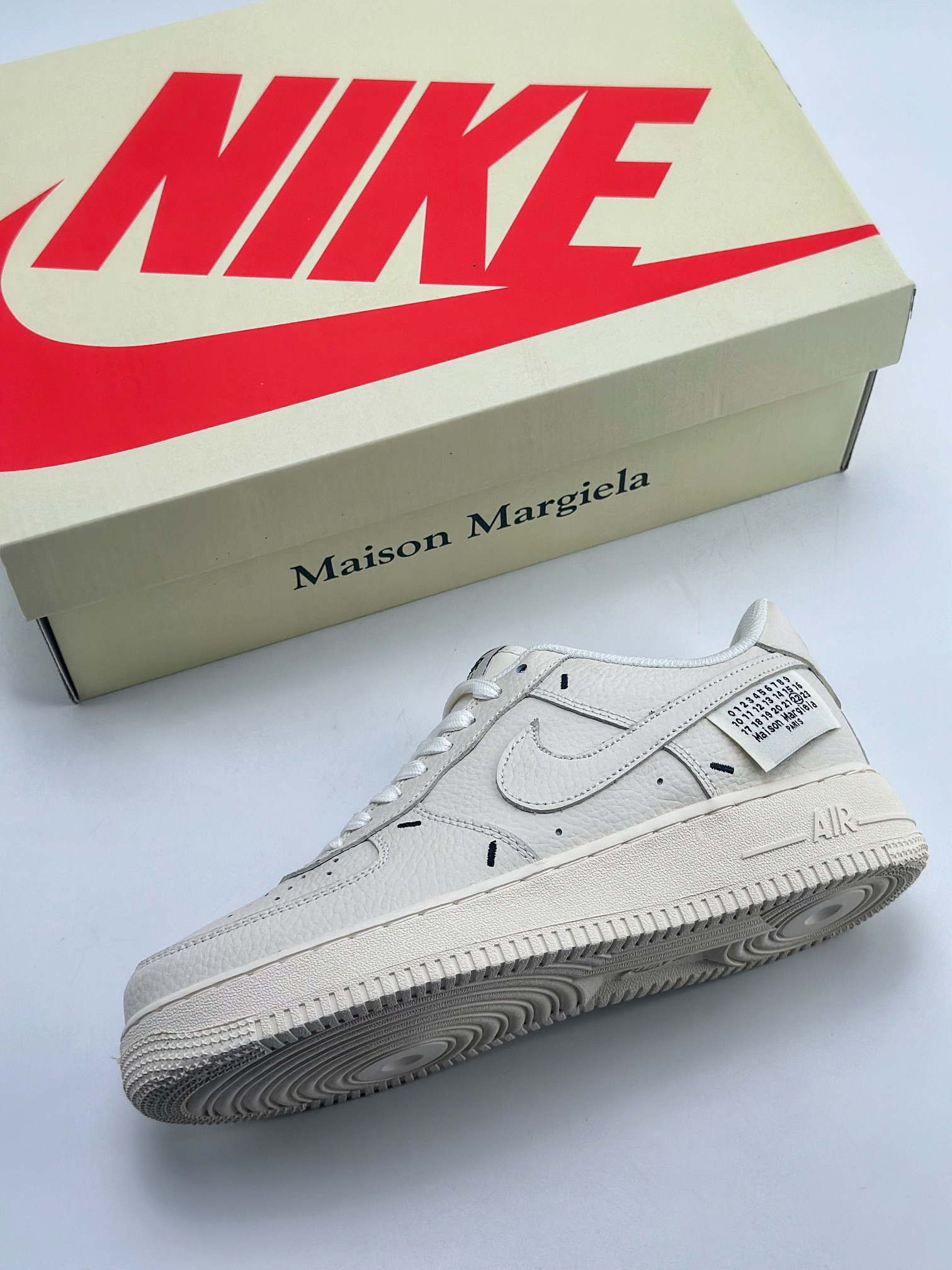 Nike Air Force 1 Low 07 Off-White NY5507-11