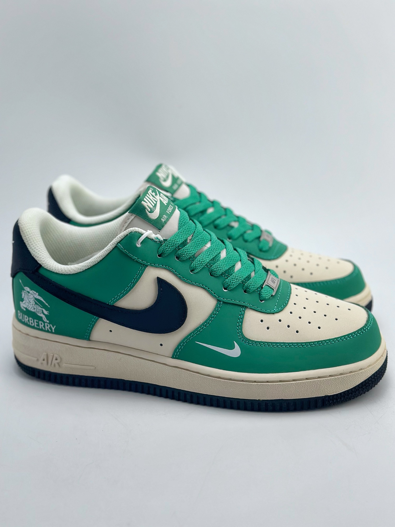 Nike Air Force 1 Low 07 x Burberry White, Green and Black BS9055-708