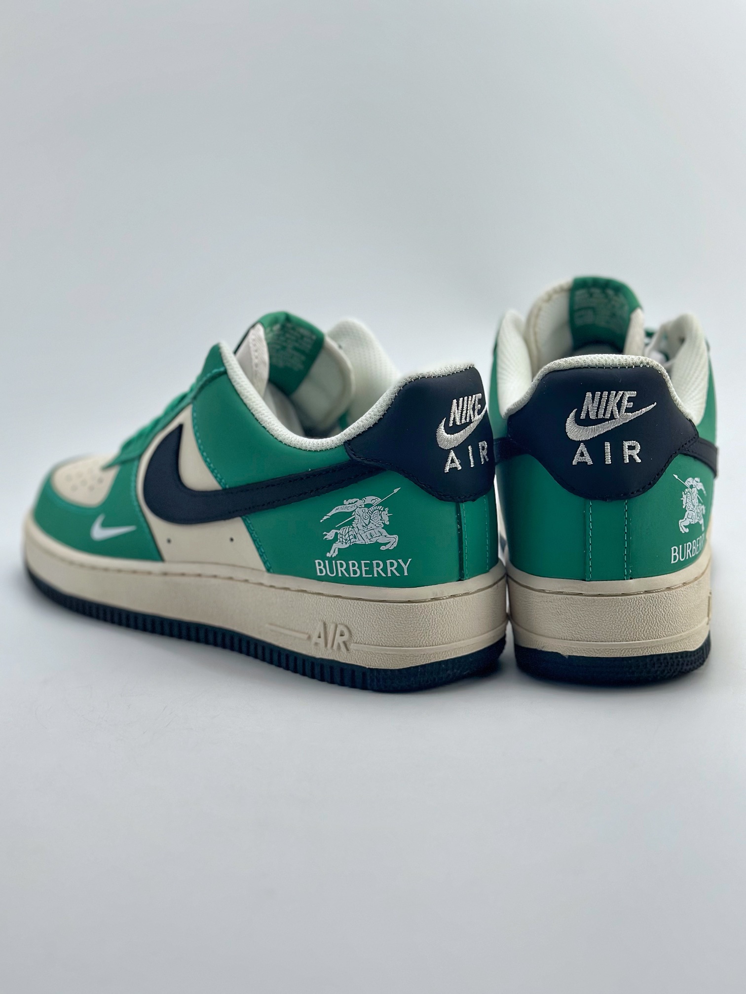 Nike Air Force 1 Low 07 x Burberry White, Green and Black BS9055-708