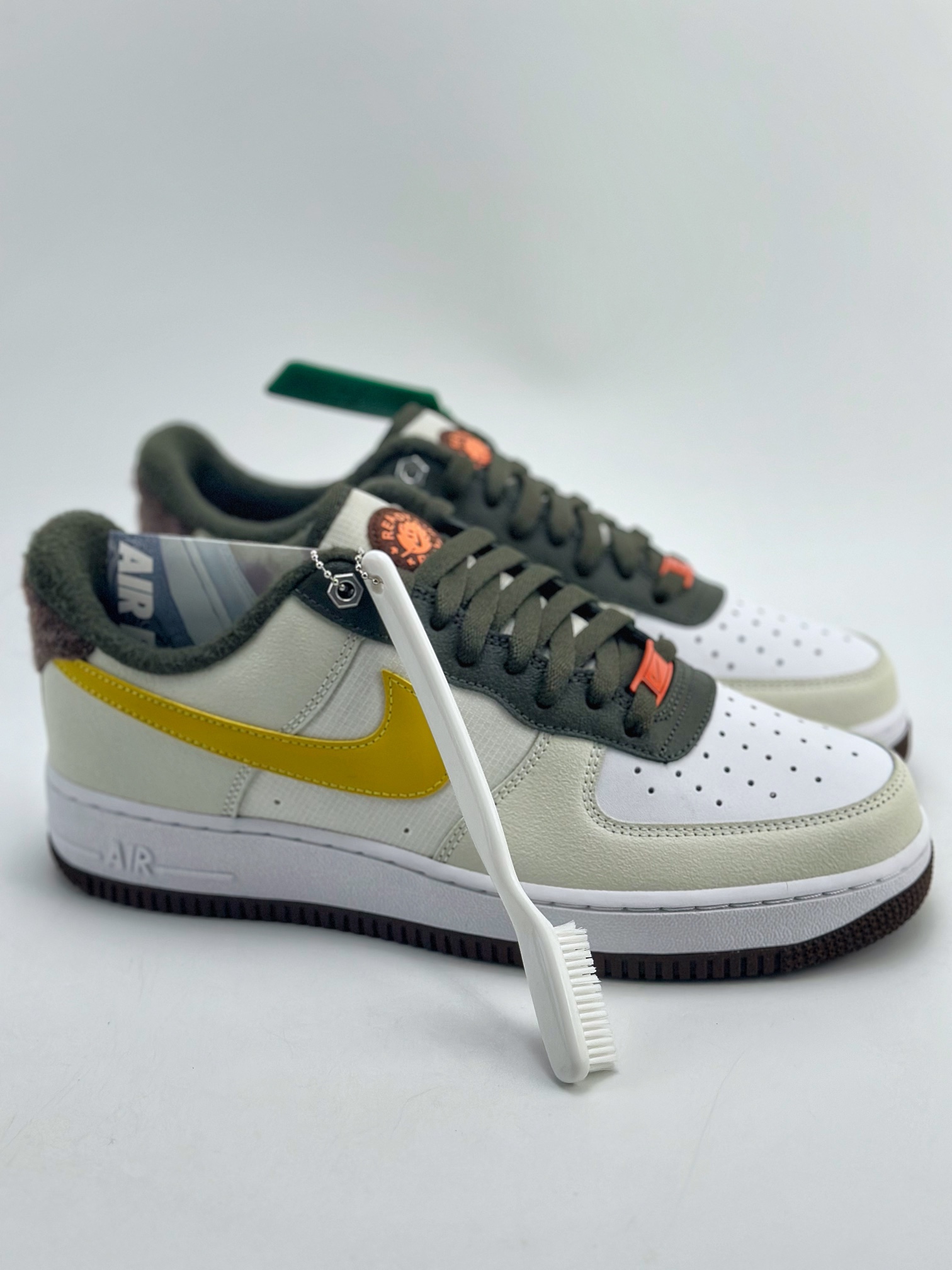 200 Nike Air Force 1 Low 07 芥末黄 FV3647-171