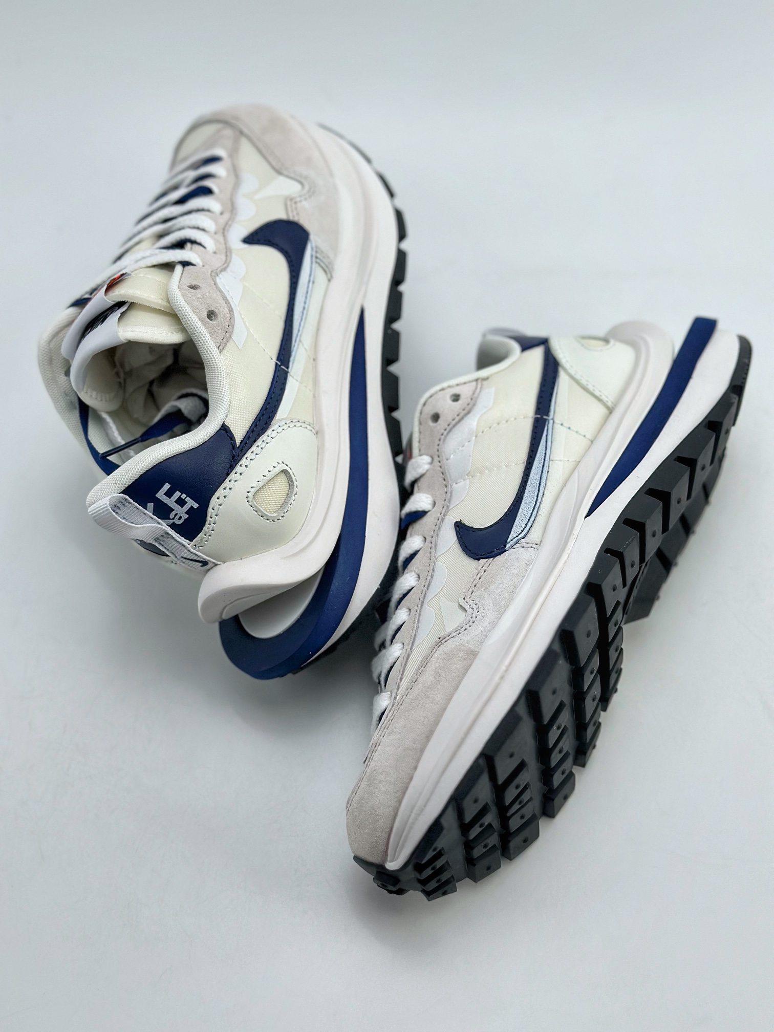 280 Sacai x Nike VaporWaffle 3.0"Beige Black"系列 DD1875-109