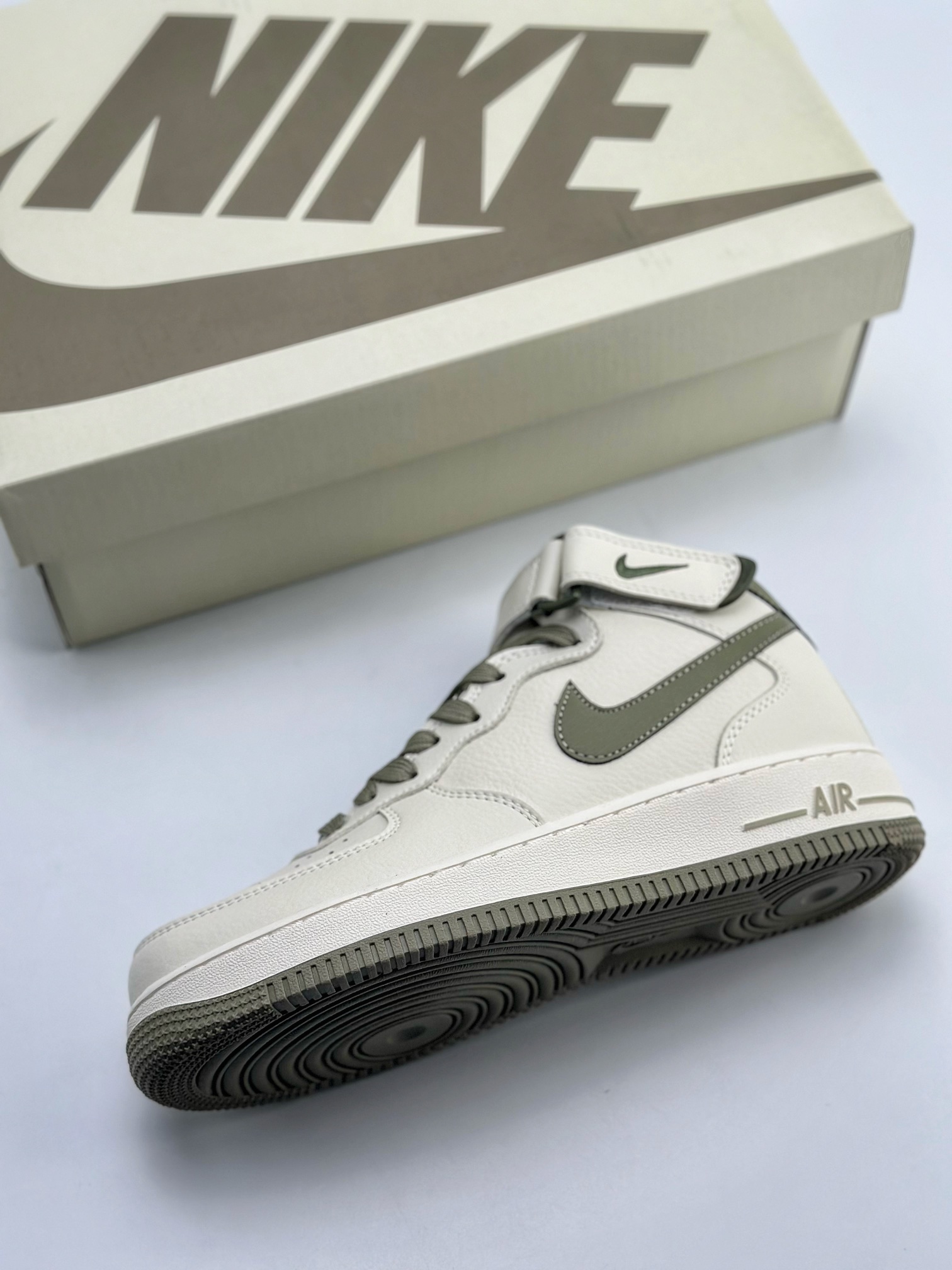 Nike Air Force 1 Mid 07 Beige Green PA0920-908