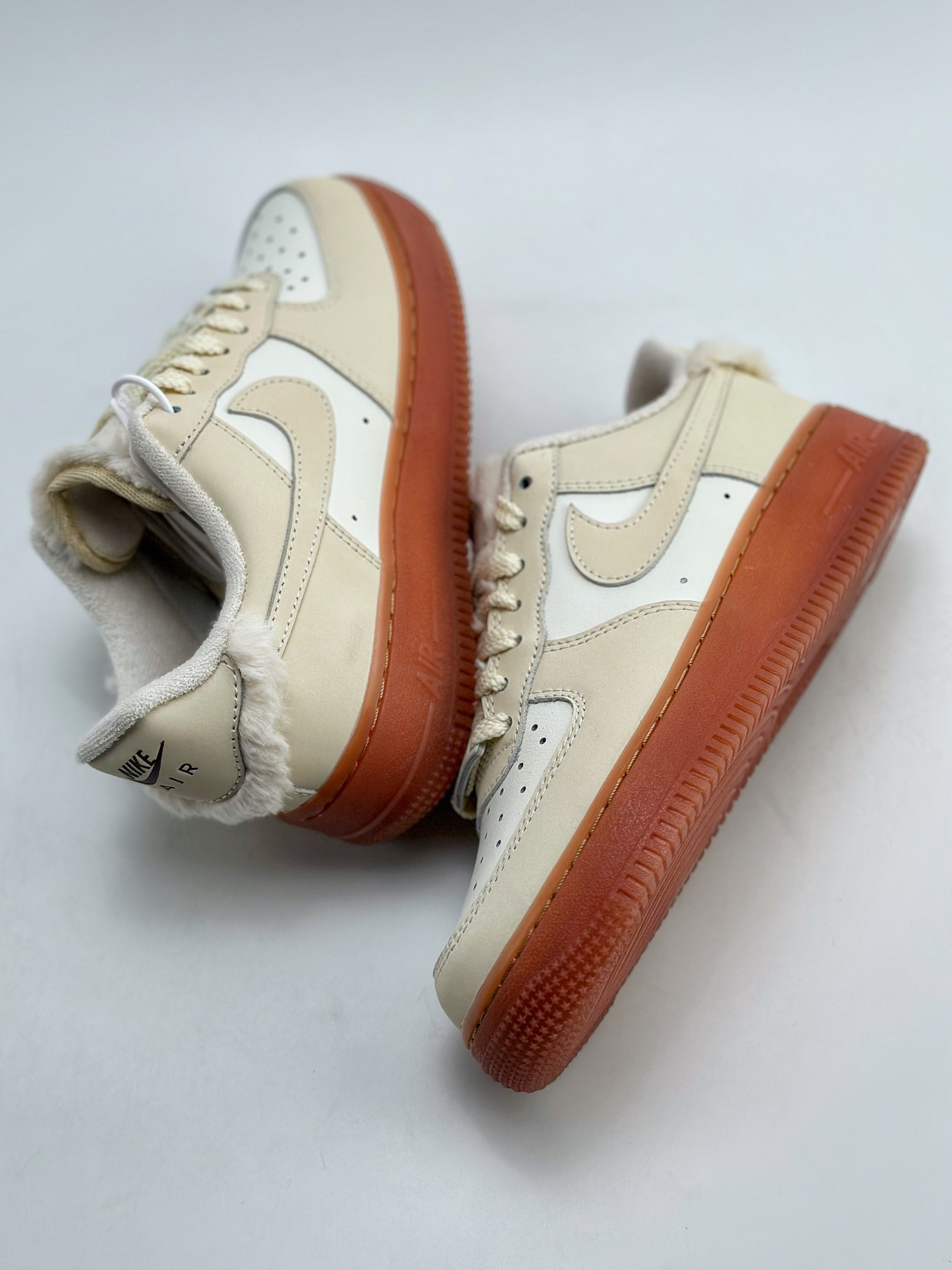 200 Nike Air Force 1 Low 07 米白生胶底 FV3701-119