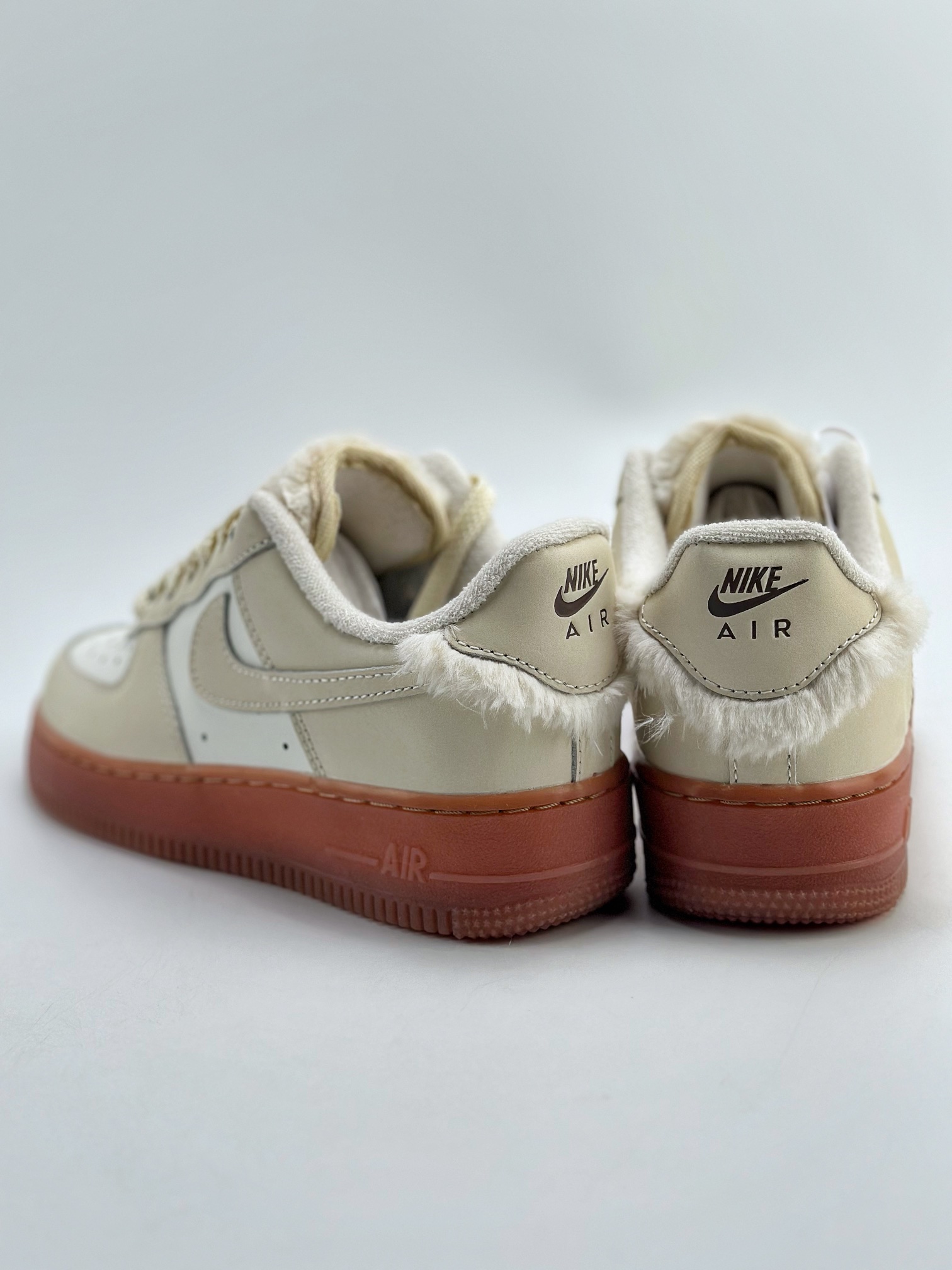 200 Nike Air Force 1 Low 07 米白生胶底 FV3701-119