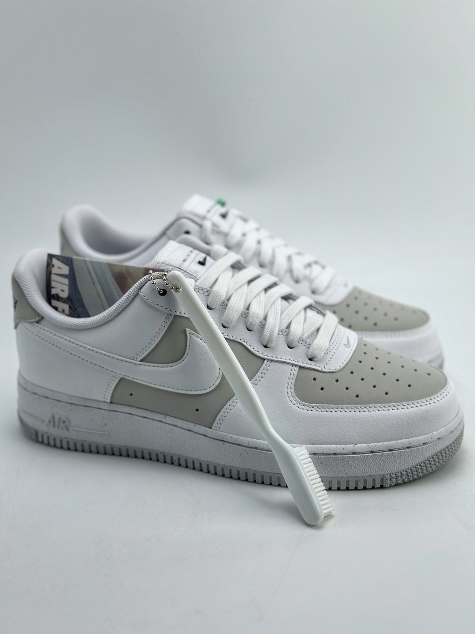 200 Nike Air Force 1 Low 07 白灰 DZ2708-102