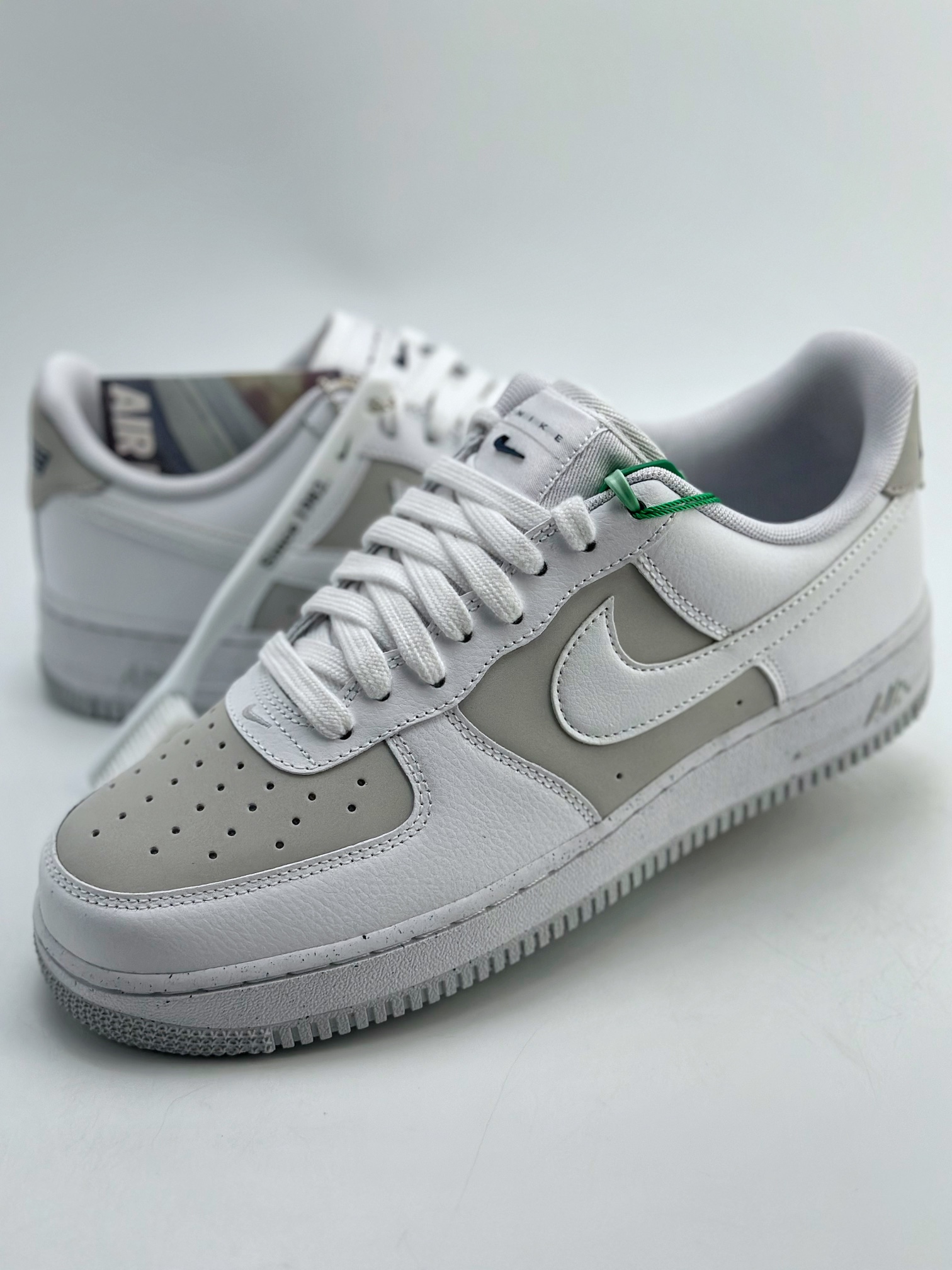 200 Nike Air Force 1 Low 07 白灰 DZ2708-102