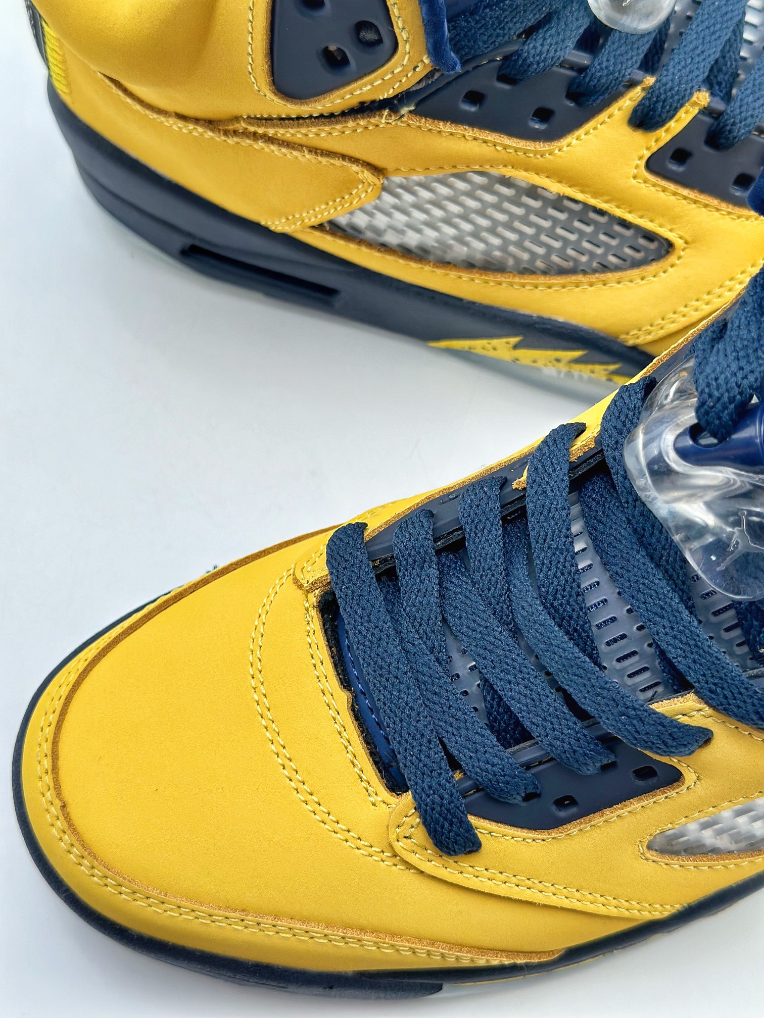 210 Air Jordan 5 Retro 5 SP Michigan 密歇根 CQ9541-704