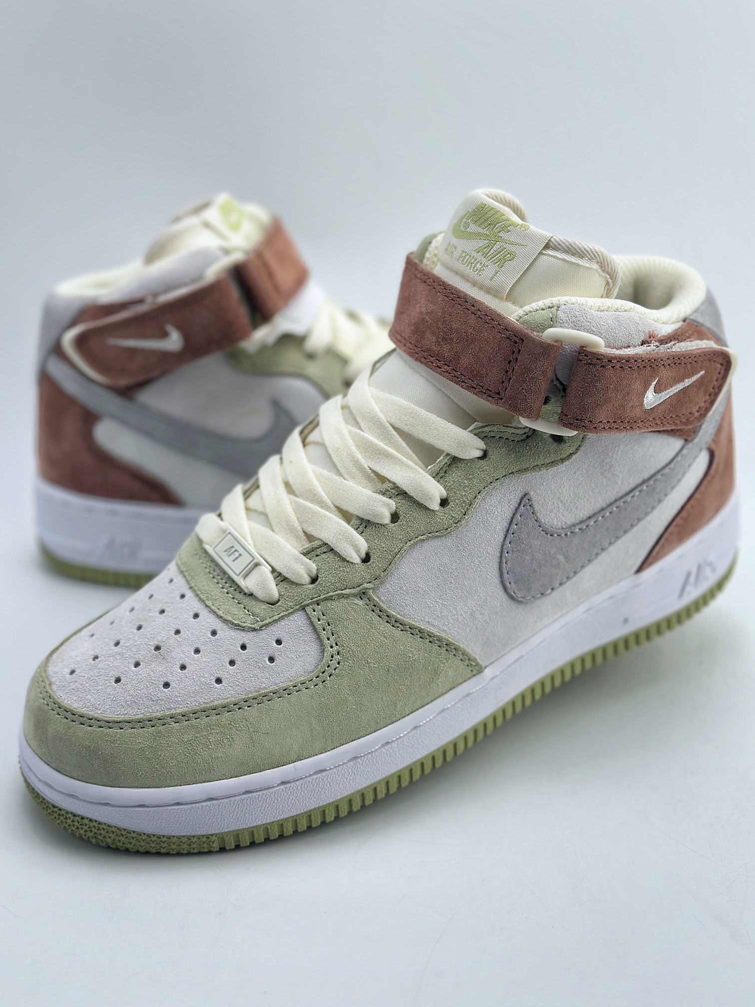 280 Nike Air Force 1 Mid 07 麂皮白绿红棕 AL6896-558